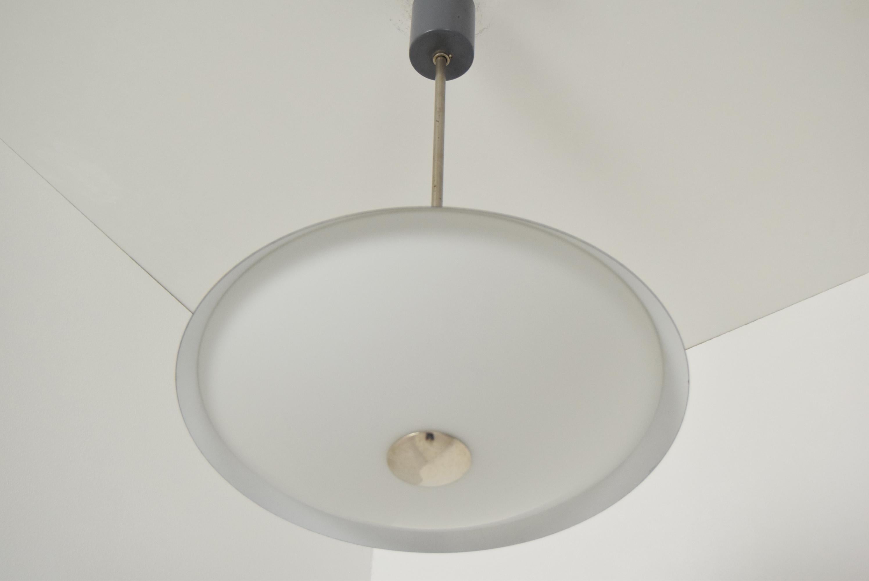 Fine XX secolo Ciondolo UFO di Napako, design di metà secolo, anni '70 in vendita