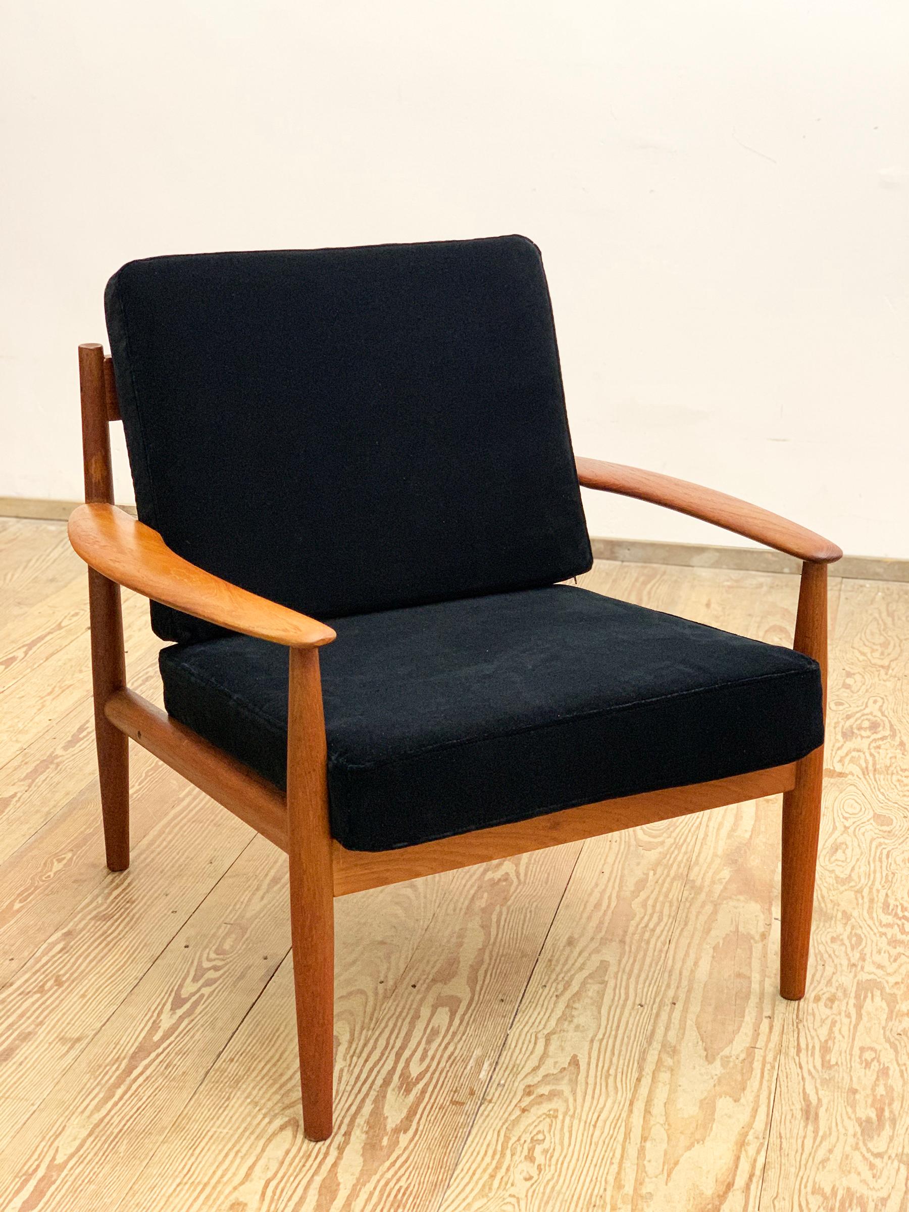 Fauteuil en teck design du milieu du siècle par Grete Jalk pour France & Søn, Danemark, années 1950 en vente 5