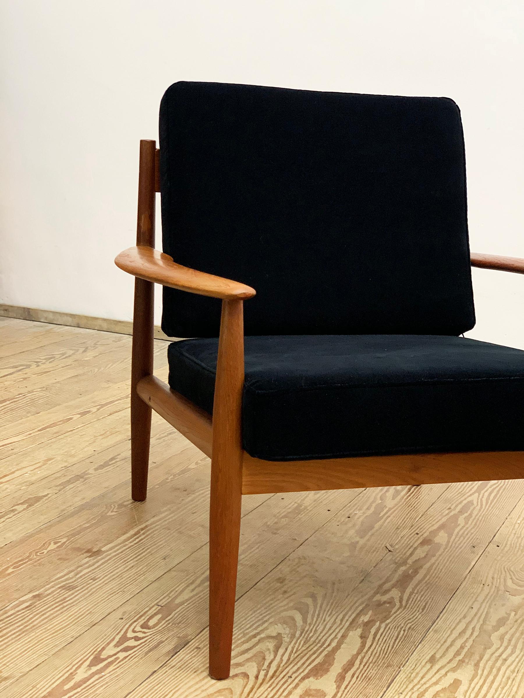 Tessuto Poltrona in teak di design di metà secolo di Grete Jalk per France & Søn, Danimarca, anni '50 in vendita