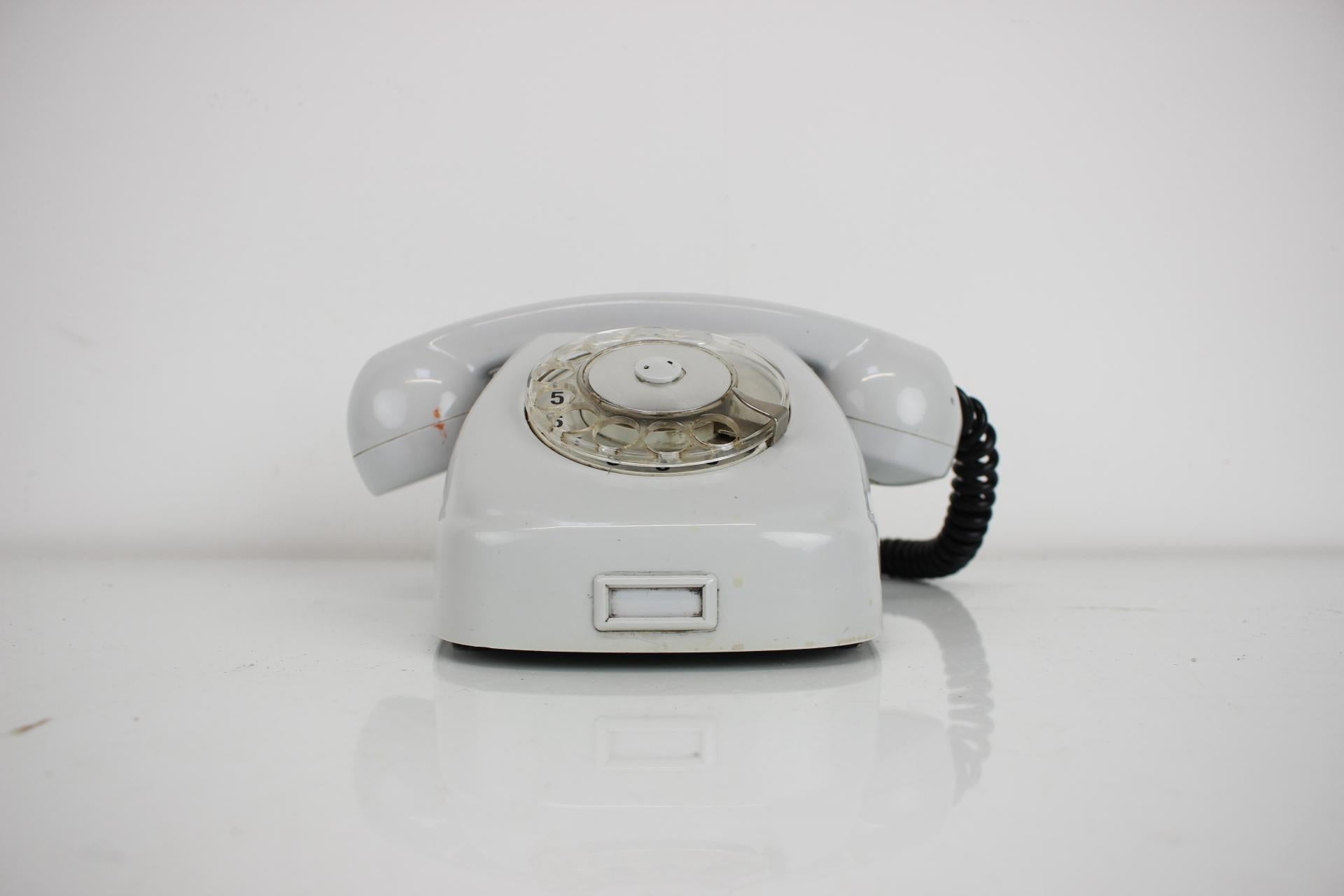 Tchèque Telephone du milieu du siècle dernier de Tesla, 1979, Tchécoslovaquie en vente