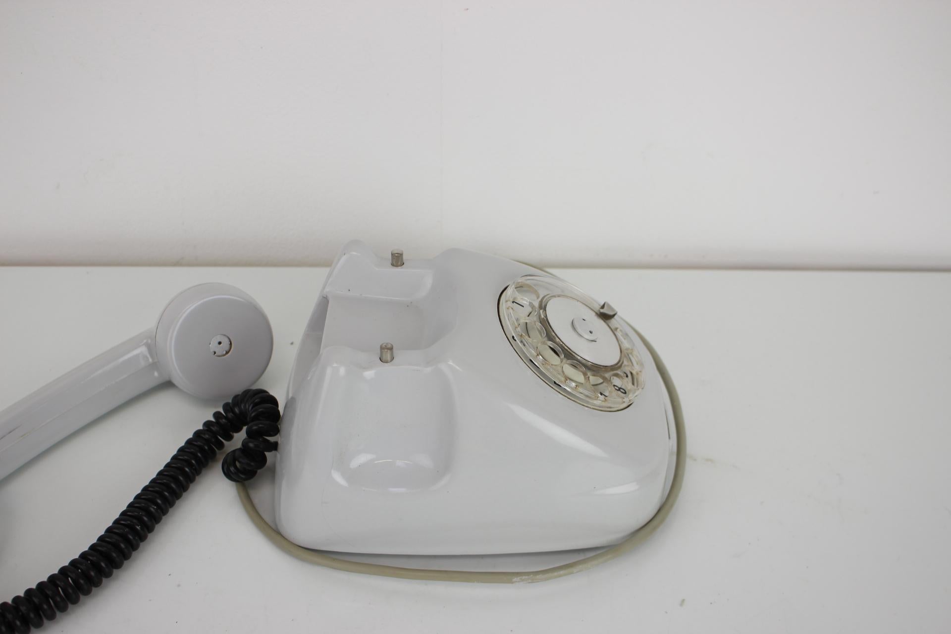 Telephone du milieu du siècle dernier de Tesla, 1979, Tchécoslovaquie en vente 2