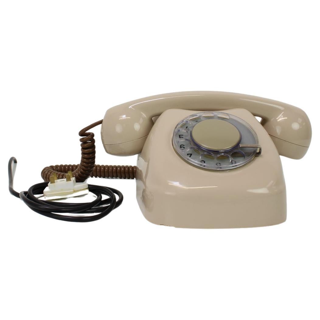 Telephone du milieu du siècle dernier de Tesla, 1979, Tchécoslovaquie en vente