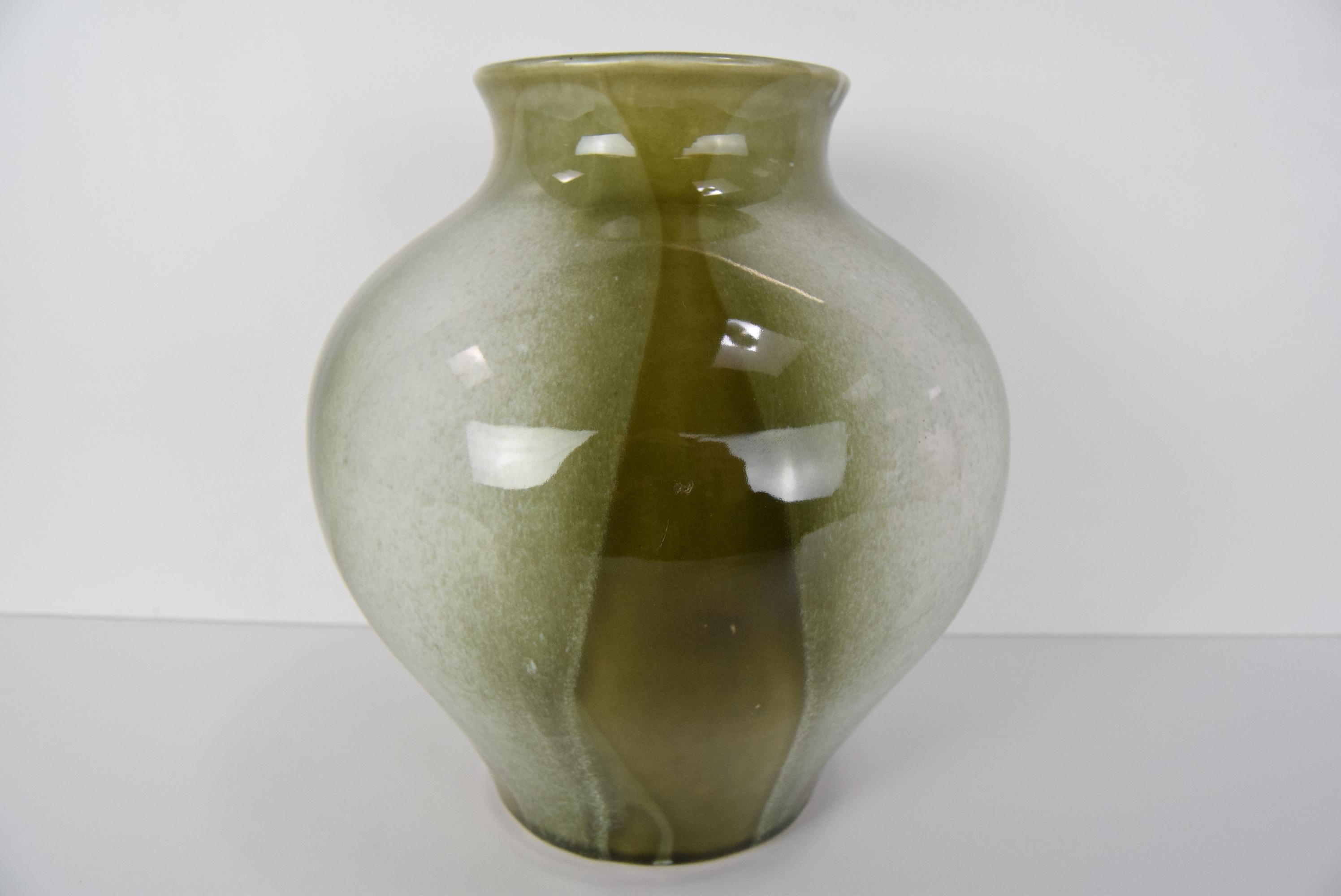 Vase design du milieu du siècle dernier de Ditmar Urbach, type CID 1975.  Bon état - En vente à Praha, CZ