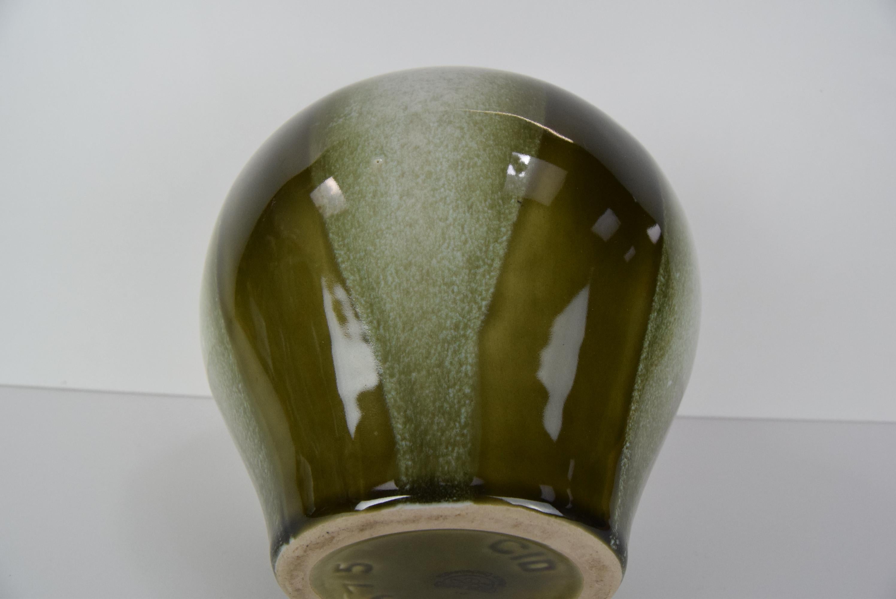 Glazed Mid-century Design Vase by Ditmar Urbach, Type CID 1975.  For Sale