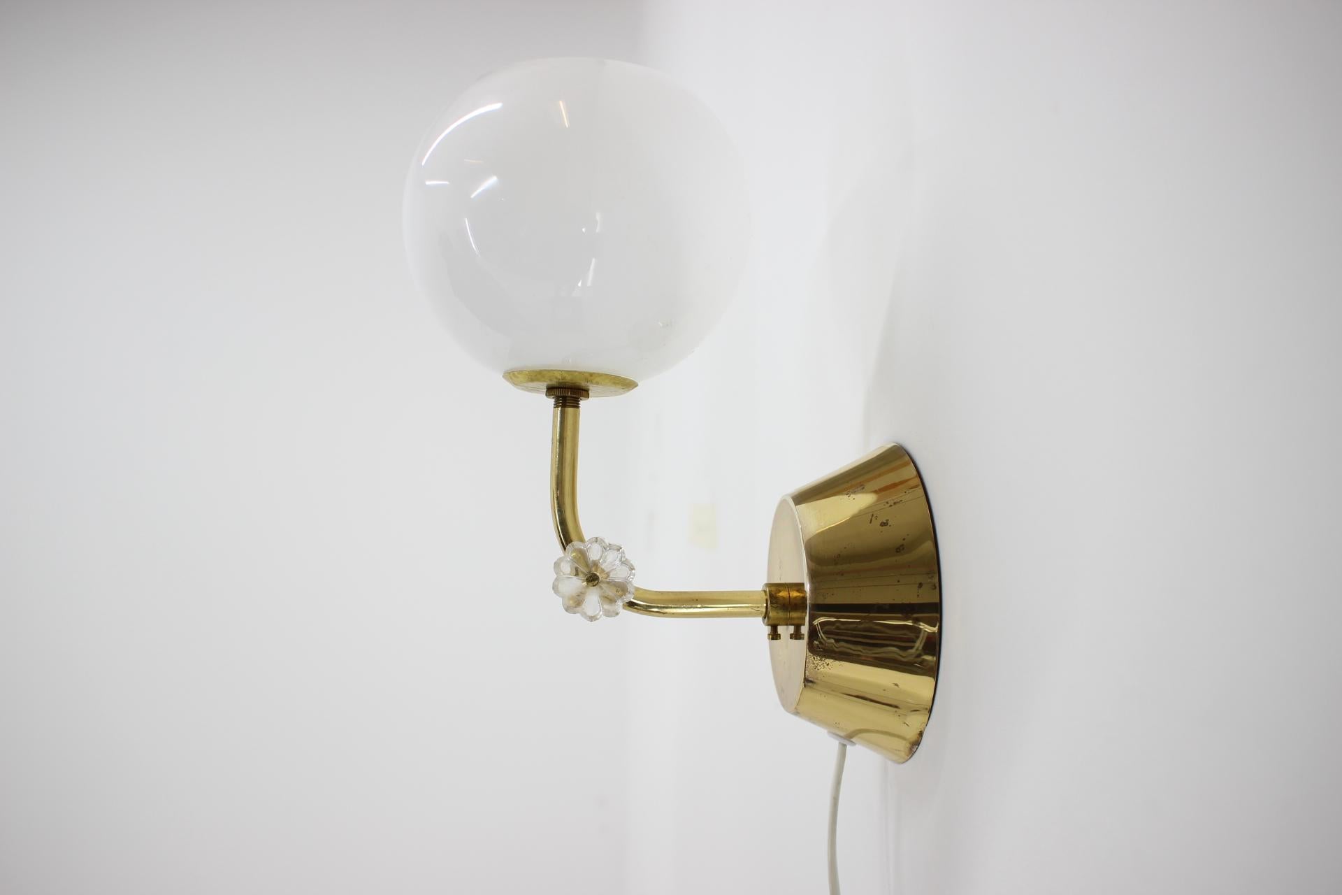 Mid-Century Modern Midcentury Design Wall Lamp, 1960s For Sale