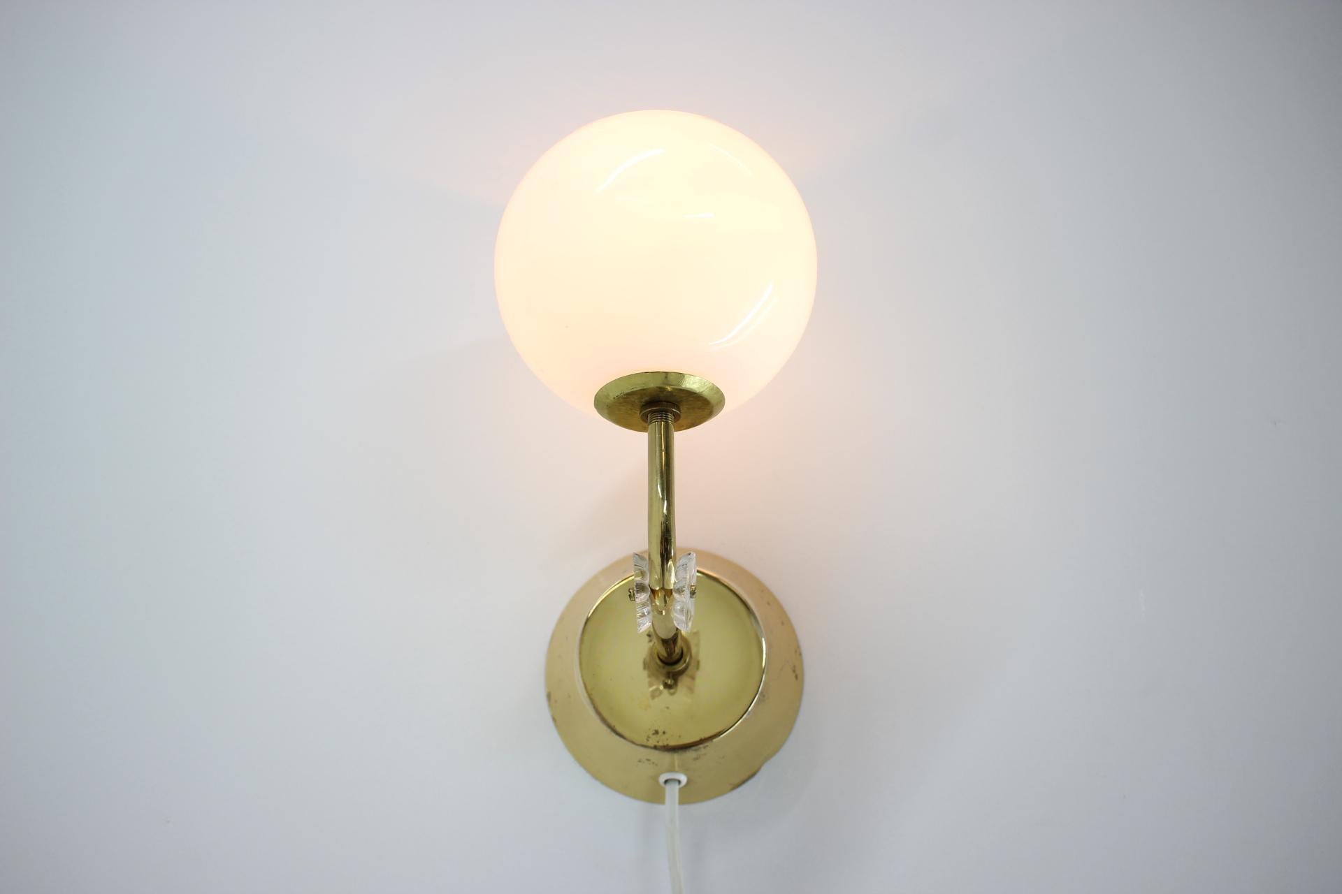 Mid-20th Century Midcentury Design Wall Lamp, 1960s For Sale