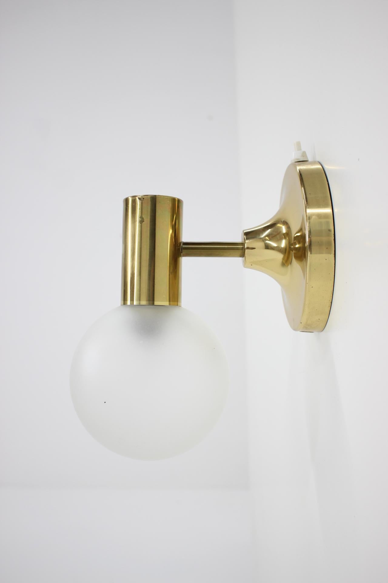 Late 20th Century Midcentury Design Wall Lamp, 1970s For Sale