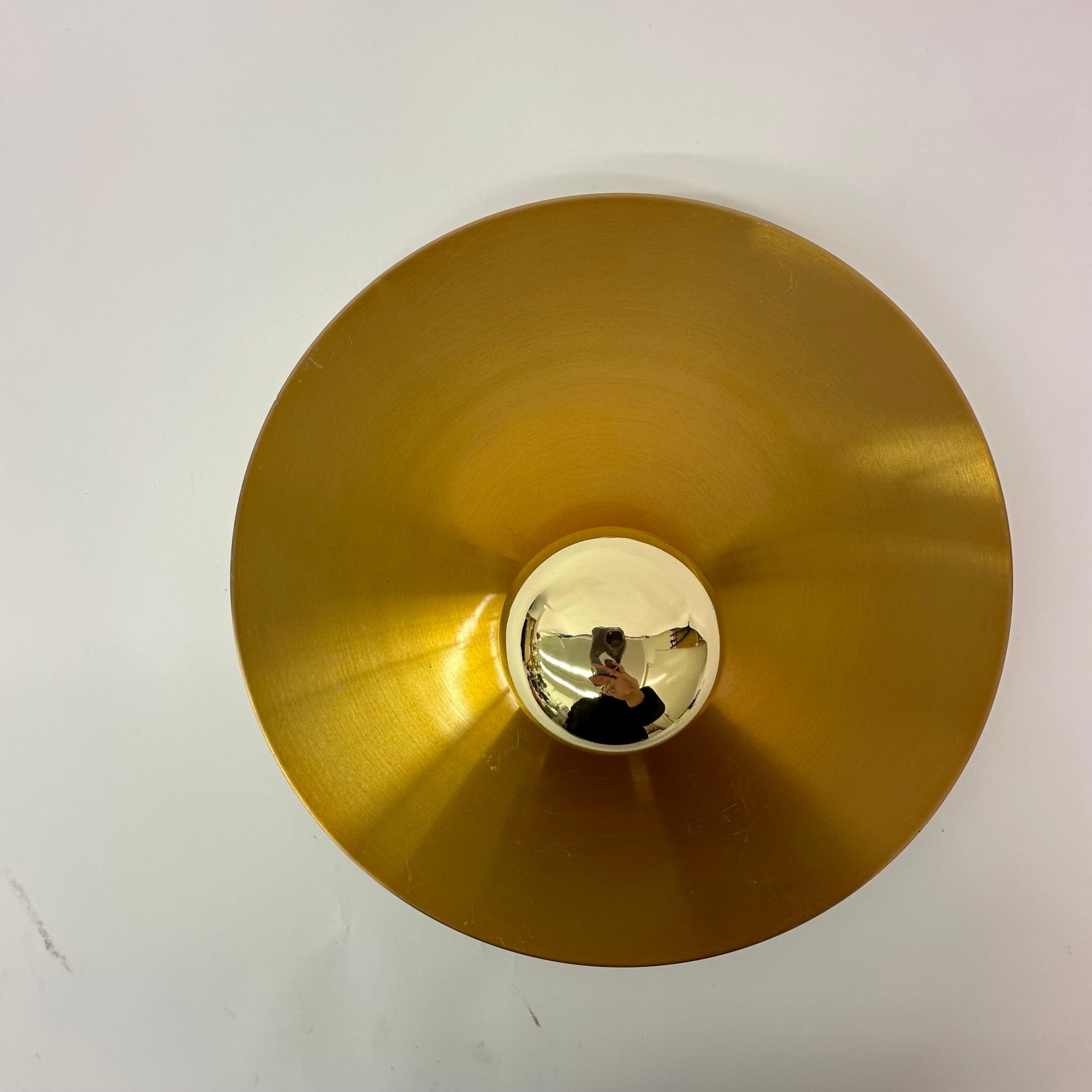 Aplique disco de diseño de mediados de siglo , años 70 en venta 6