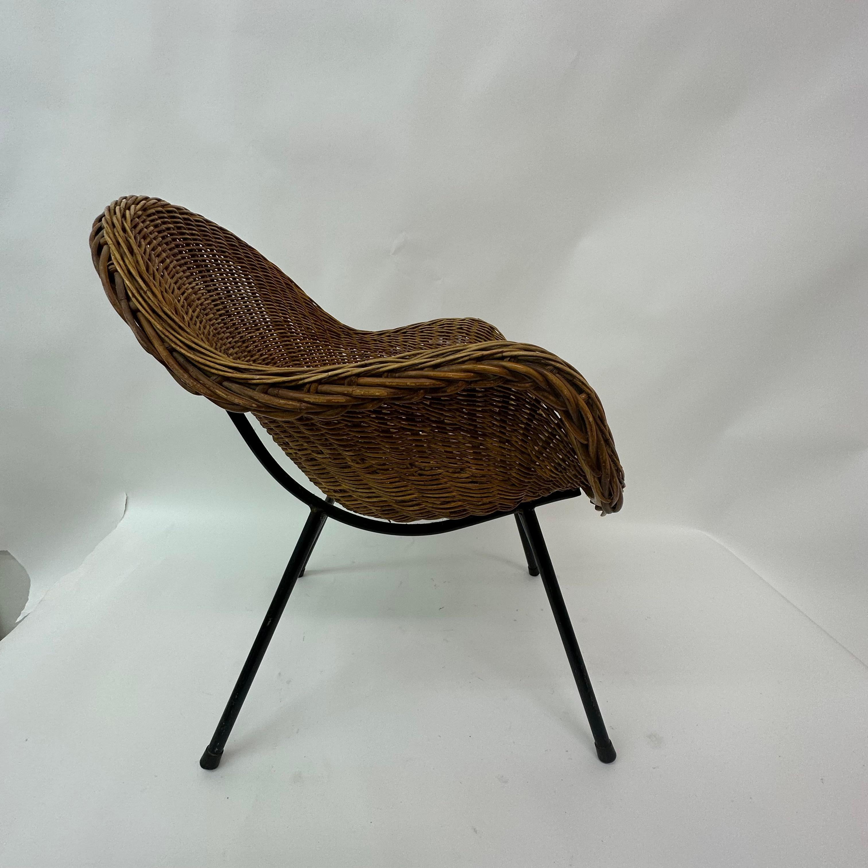 Mid-Century design wicker chair by Dirk Sliedrecht , 1950’s For Sale 4