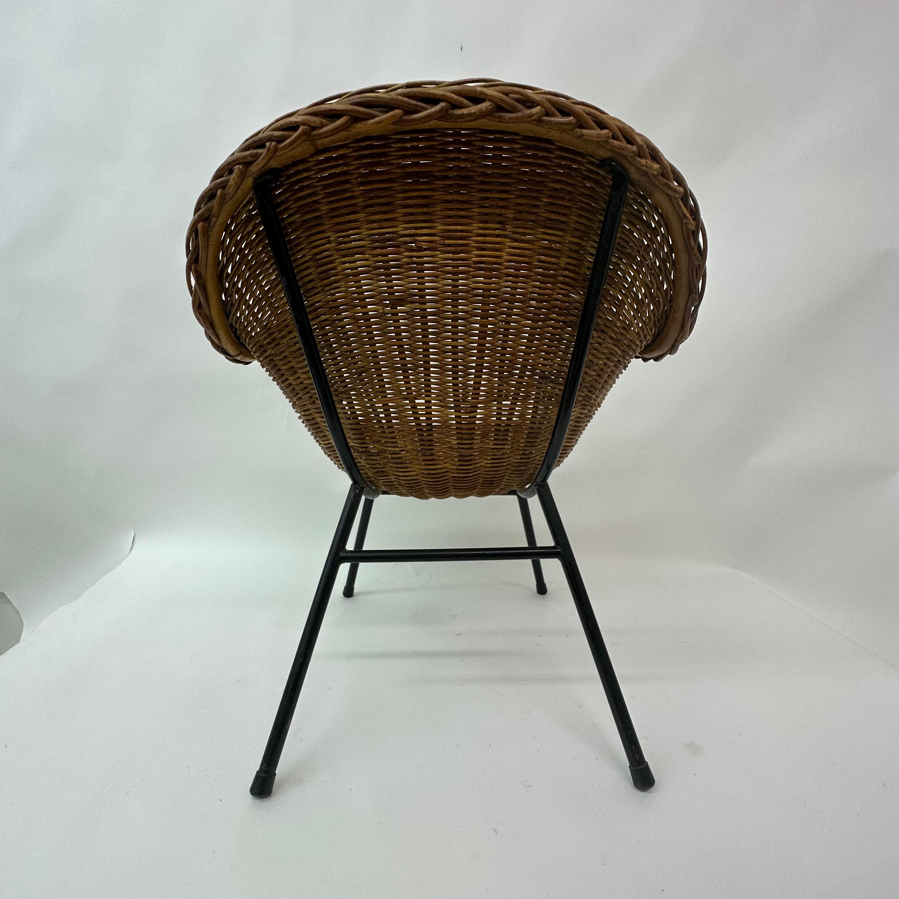 Mid-Century design wicker chair by Dirk Sliedrecht , 1950’s For Sale 5