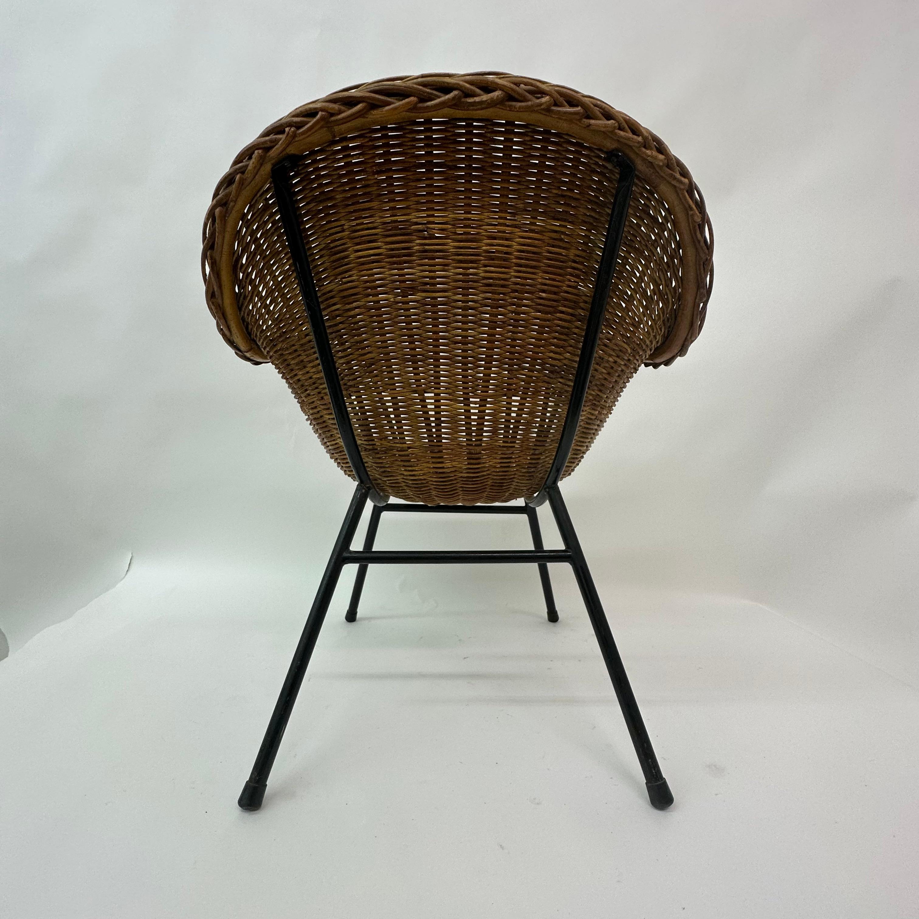 Mid-Century design wicker chair by Dirk Sliedrecht , 1950’s For Sale 6
