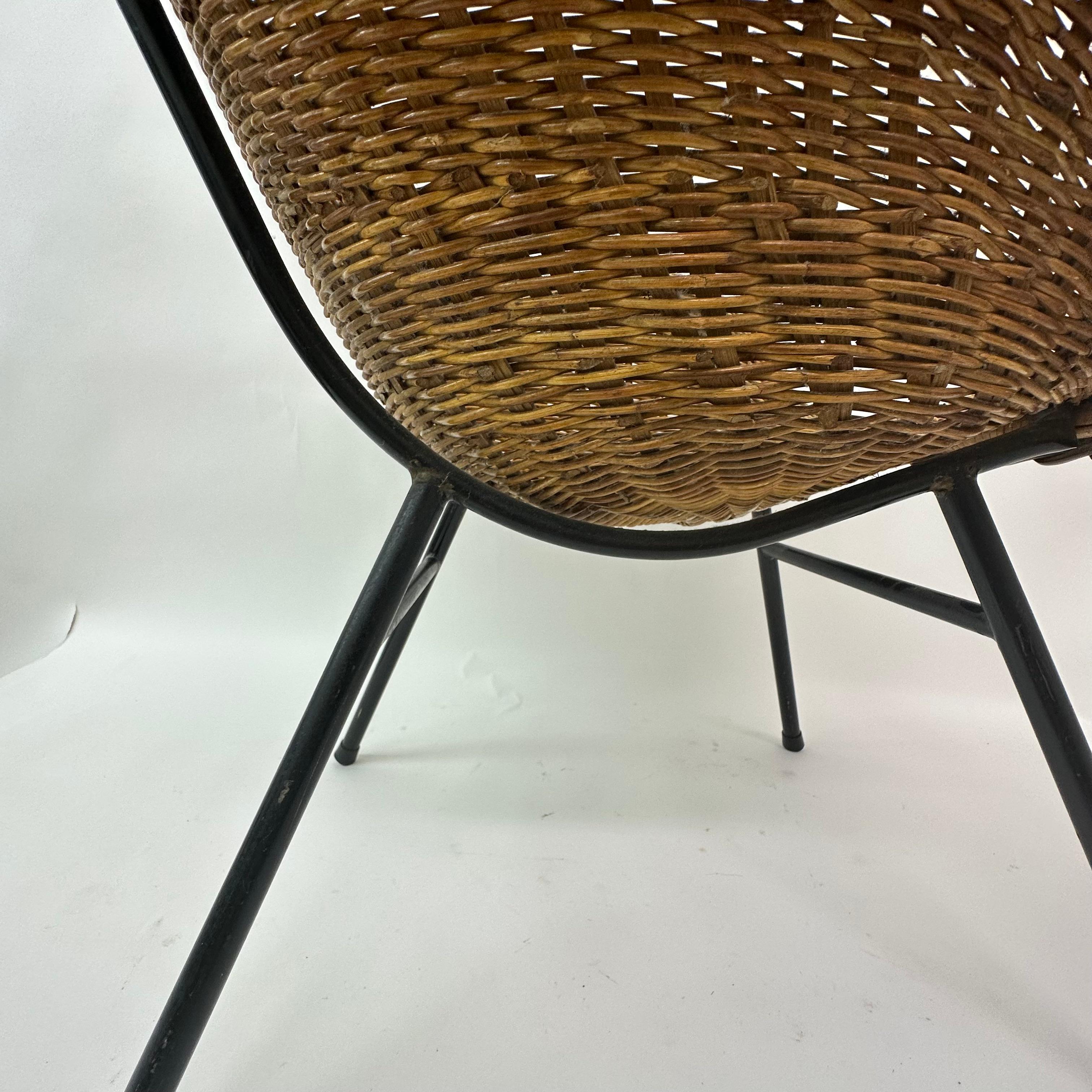 Mid-Century design wicker chair by Dirk Sliedrecht , 1950’s For Sale 8