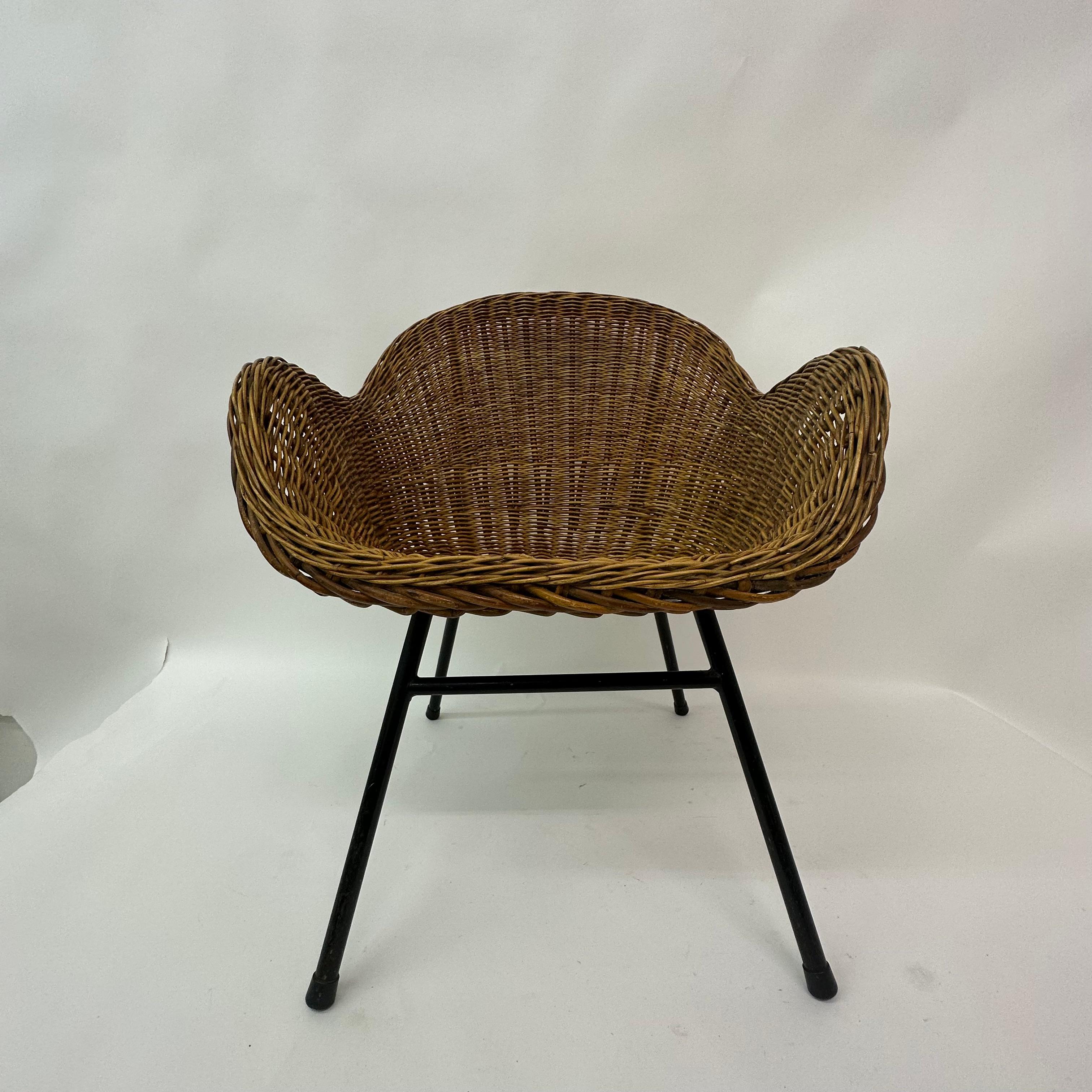 Dutch Mid-Century design wicker chair by Dirk Sliedrecht , 1950’s For Sale
