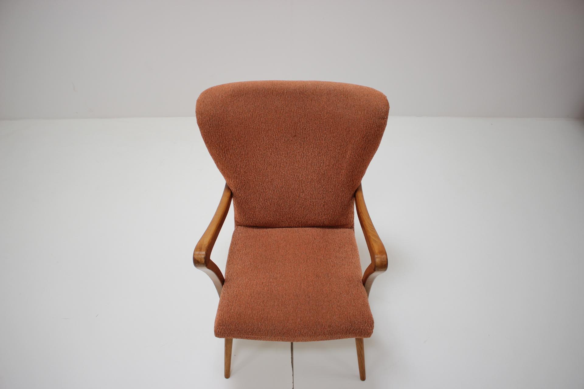 Mid-century design wing chair, Czechoslovakia. 2