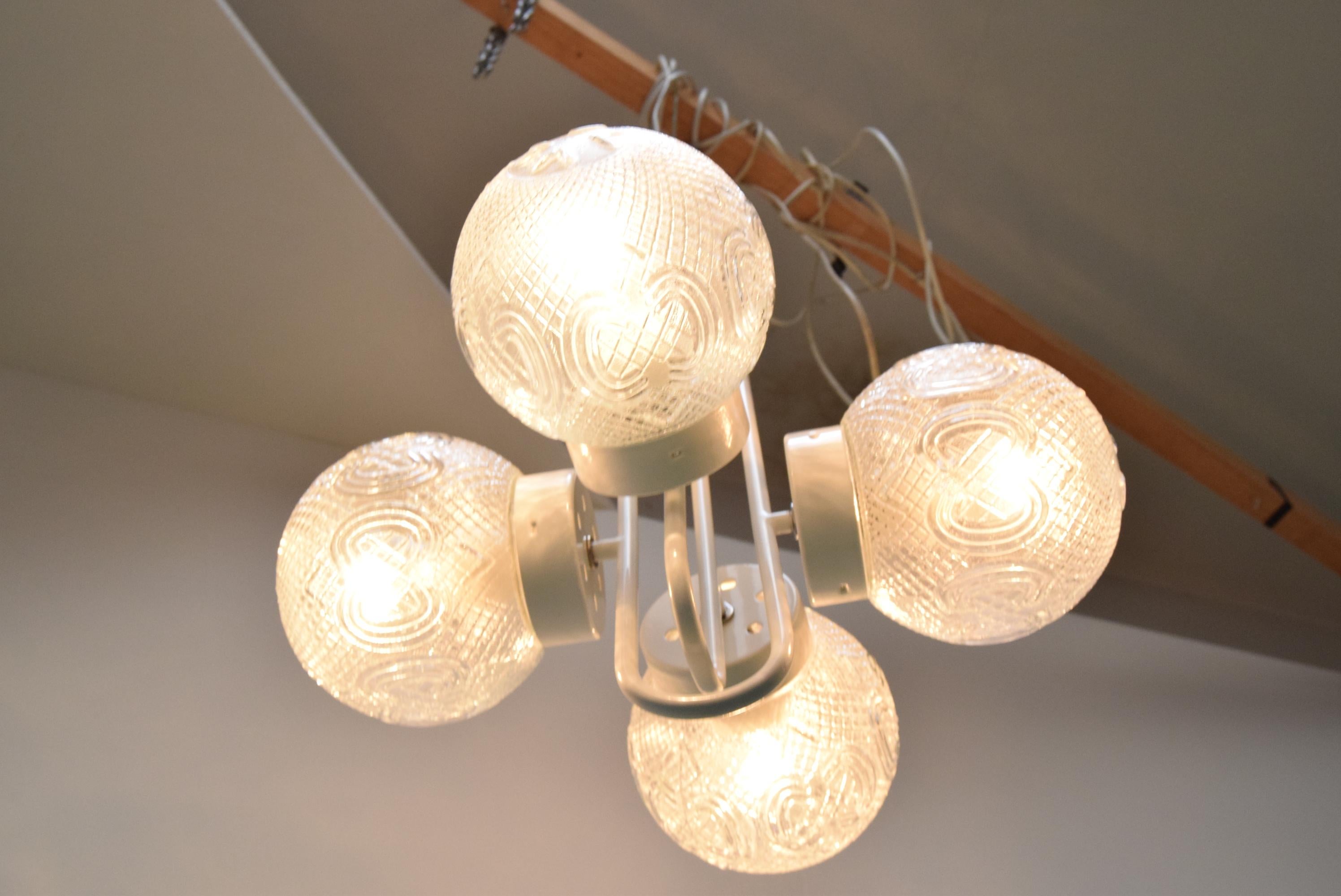 Kronleuchter im Mid-Century-Design von Jilove u Decina, 1970er Jahre. im Angebot 5