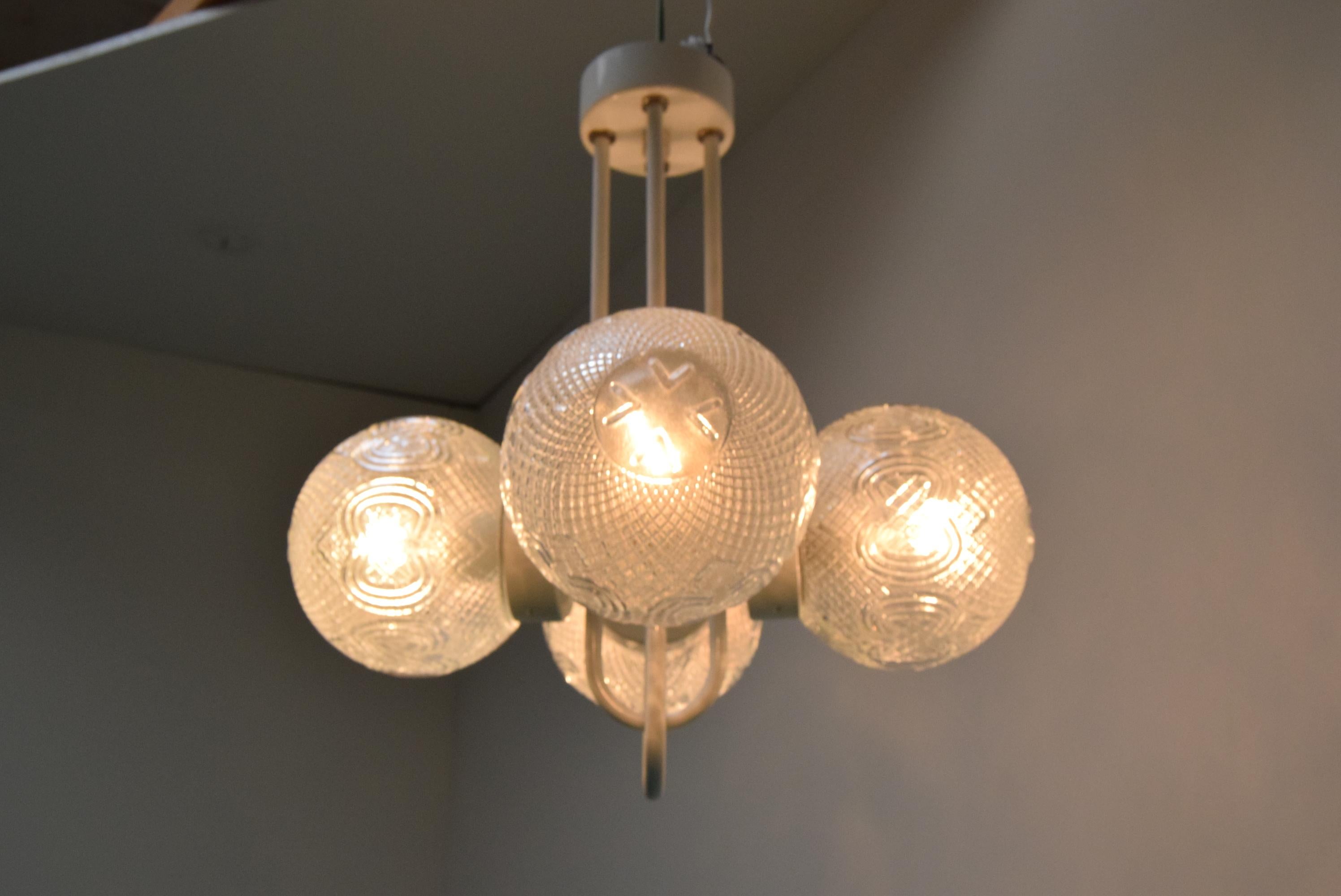 Kronleuchter im Mid-Century-Design von Jilove u Decina, 1970er Jahre. im Angebot 7