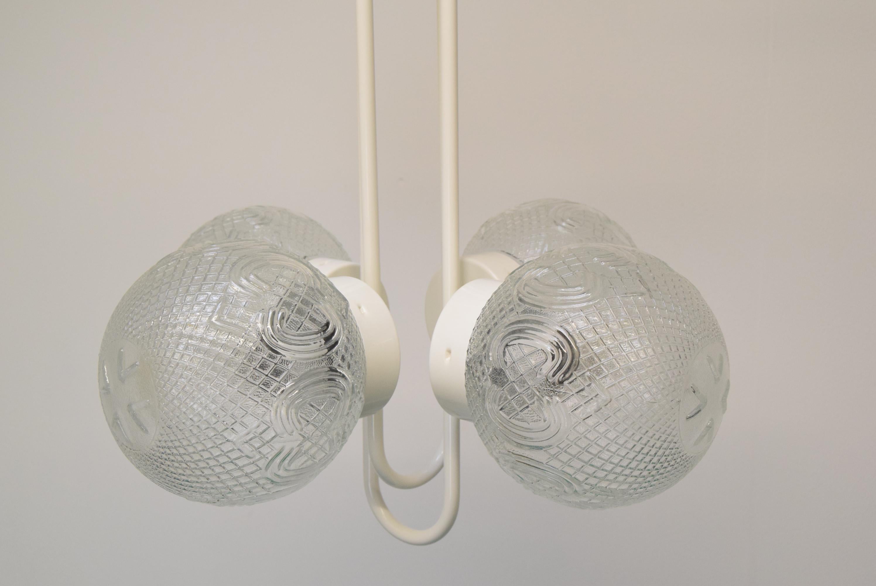 Kronleuchter im Mid-Century-Design von Jilove u Decina, 1970er Jahre. (Moderne der Mitte des Jahrhunderts) im Angebot