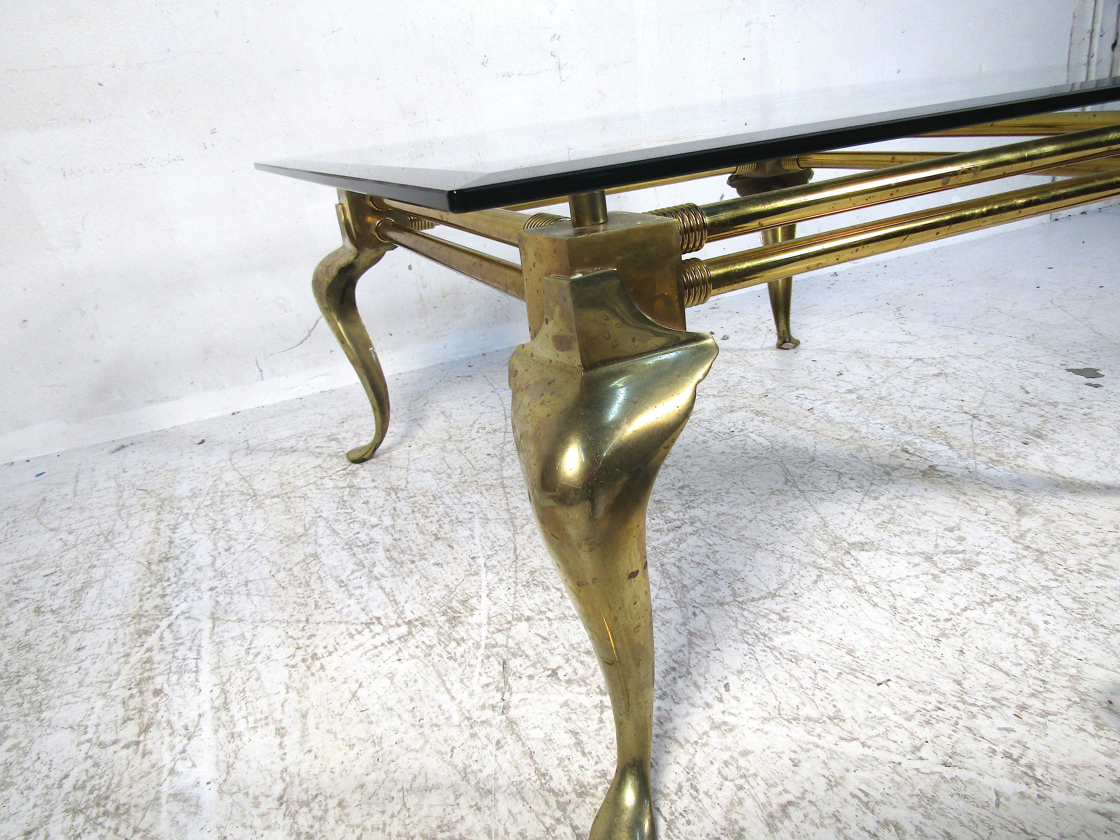 Midcentury Designer Coffee Table in Brass For Sale 4