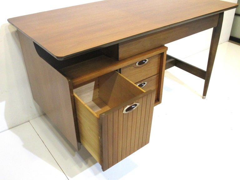 Mahogany Mid Century Desk by Hooker For Sale