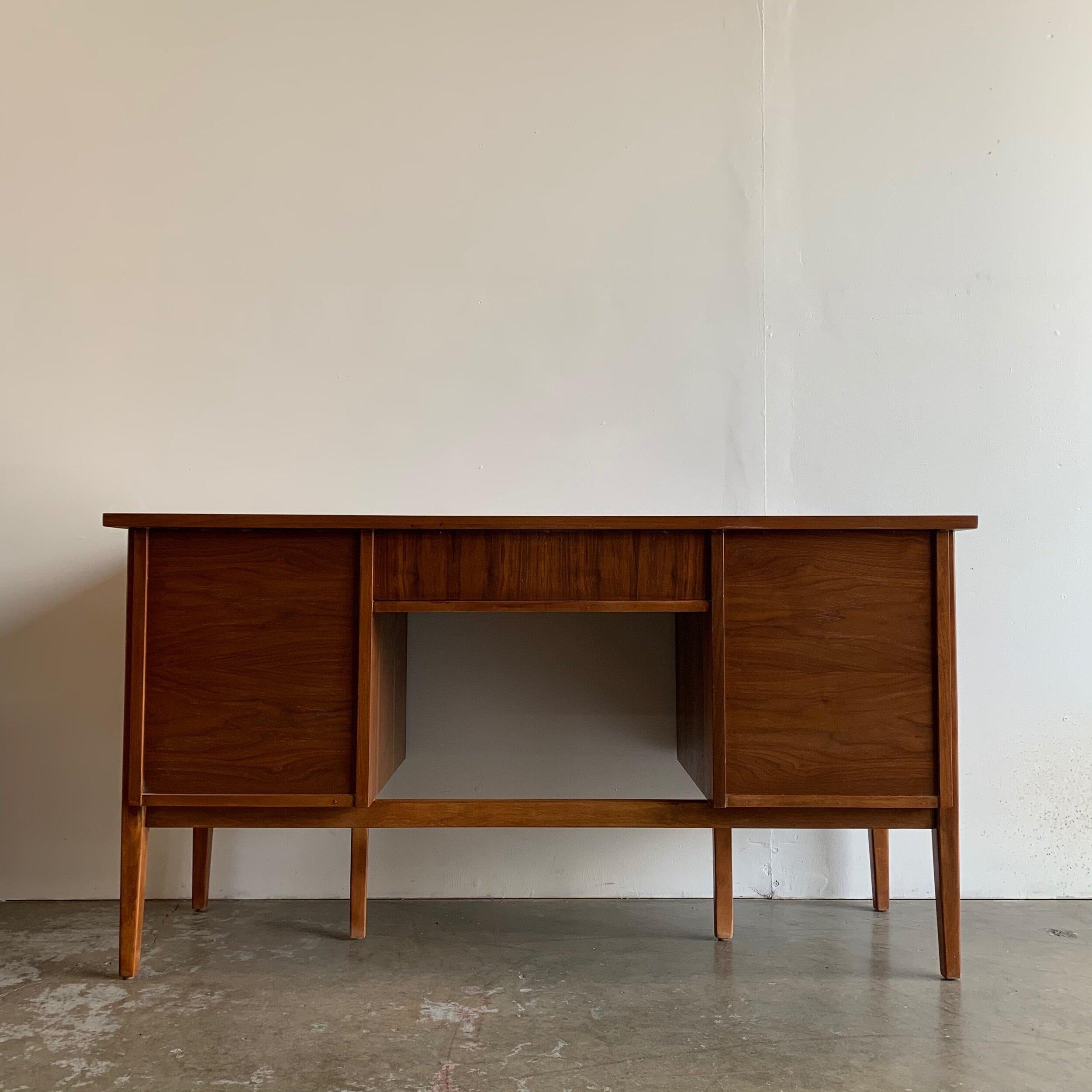 Mid Century Desk by Stanley 5