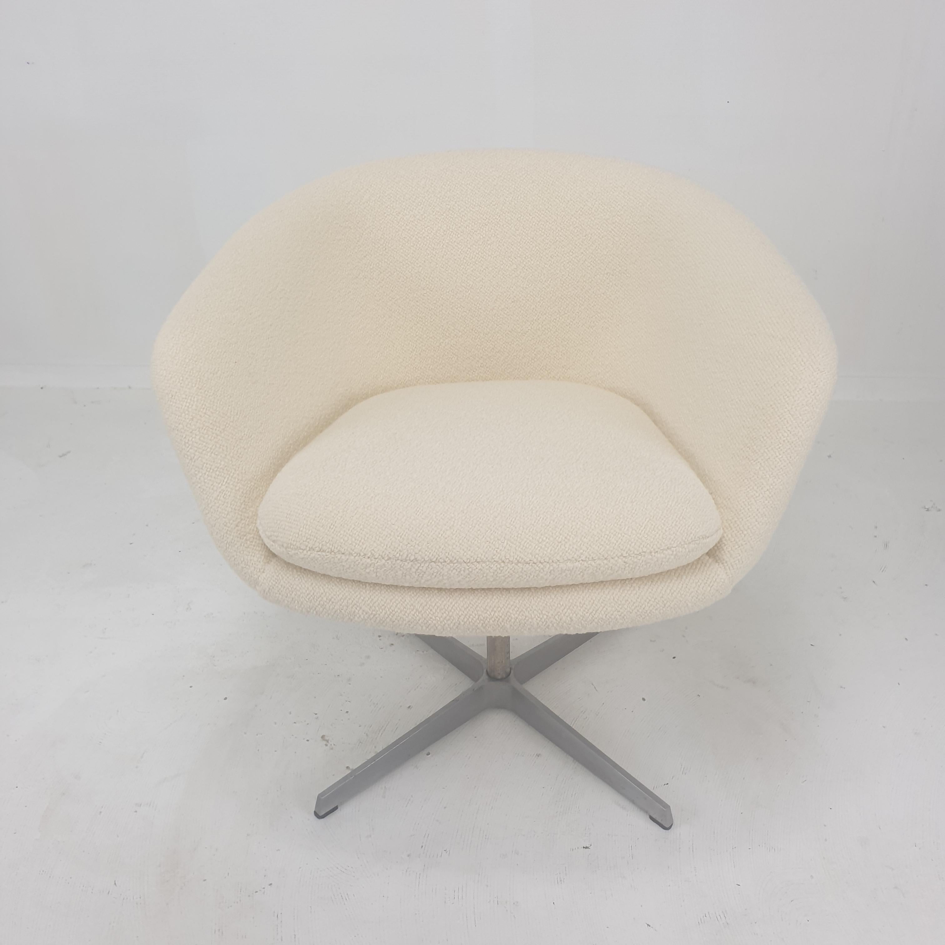 Woven Mid-Century Desk Chair by Pierre Paulin for Artifort, 1960s For Sale