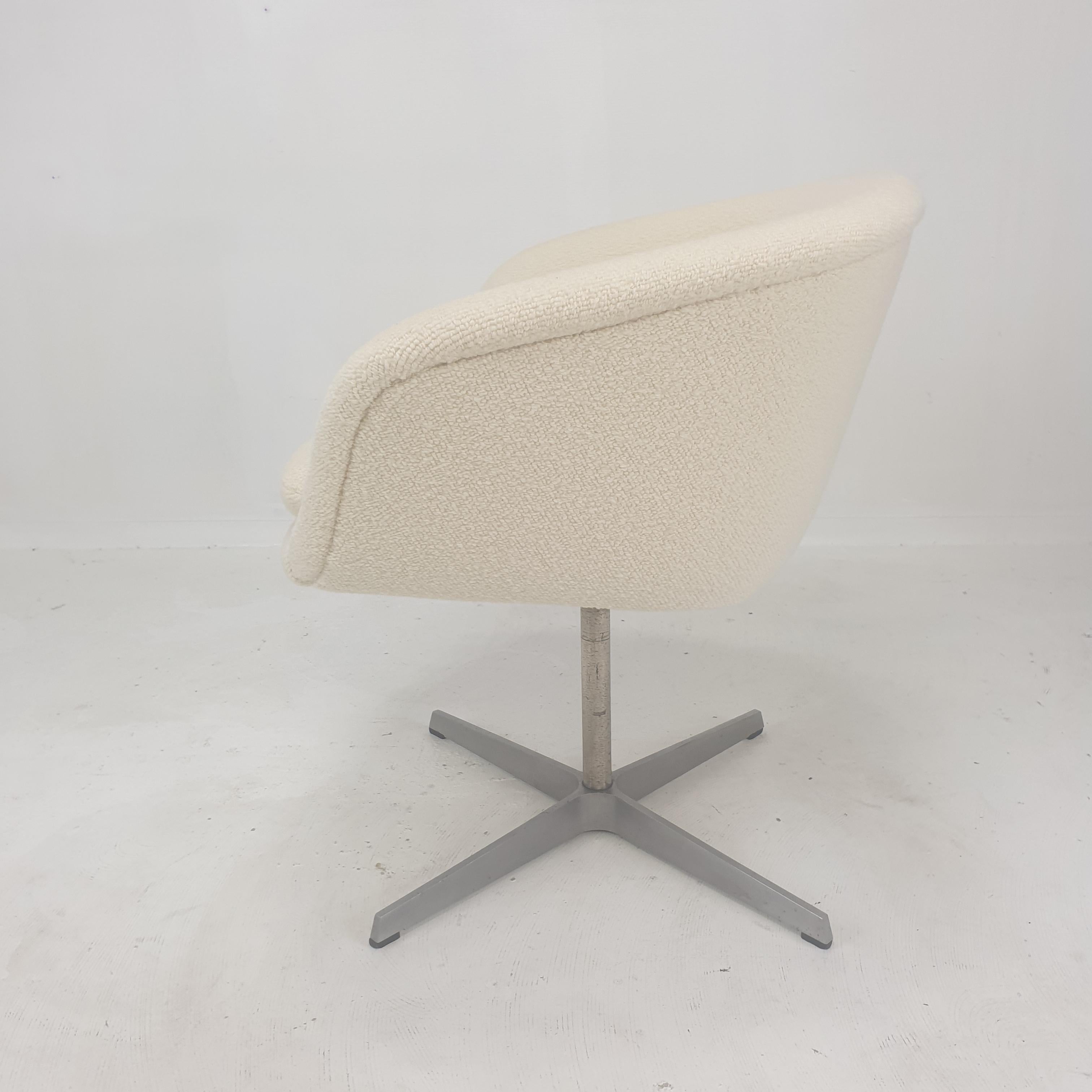 Mid-Century Desk Chair by Pierre Paulin for Artifort, 1960s In Excellent Condition For Sale In Oud Beijerland, NL
