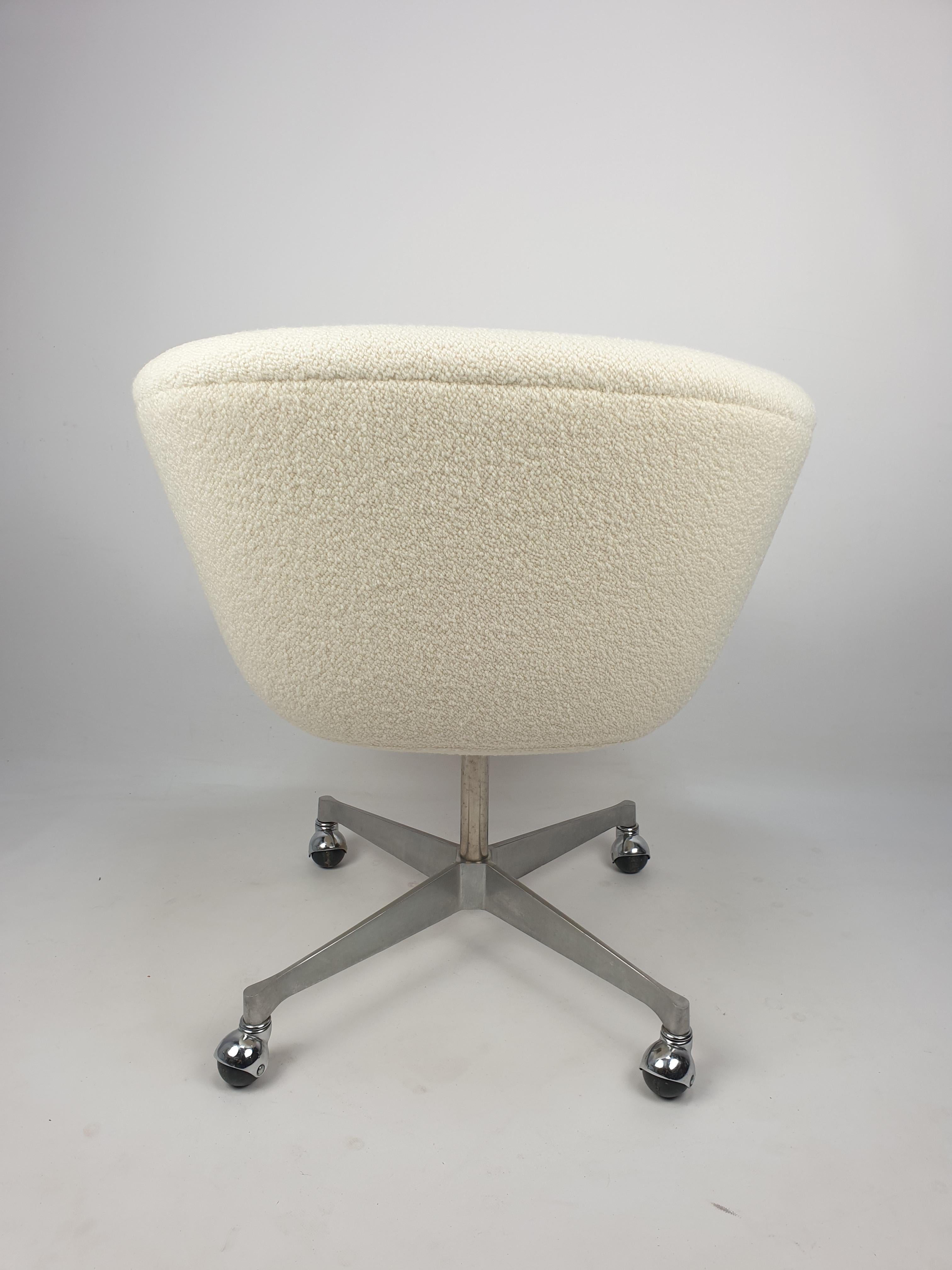 Mid-20th Century Mid Century Desk Chair by Pierre Paulin for Artifort, 1960s