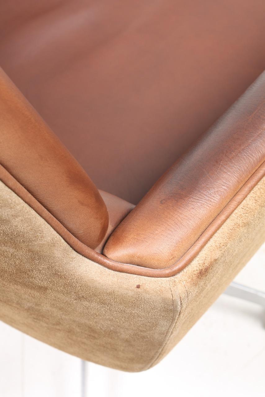 Danish Midcentury Desk Chair in Suede and Leather by Finn Juhl