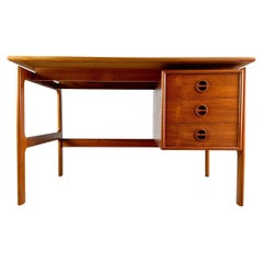 Mid Century desk Gasvig Mobler Arne Vodder Teak