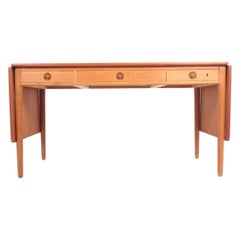 Midcentury Desk in Teak and Oak by Hans J. Wegner, Danish Design 1950s