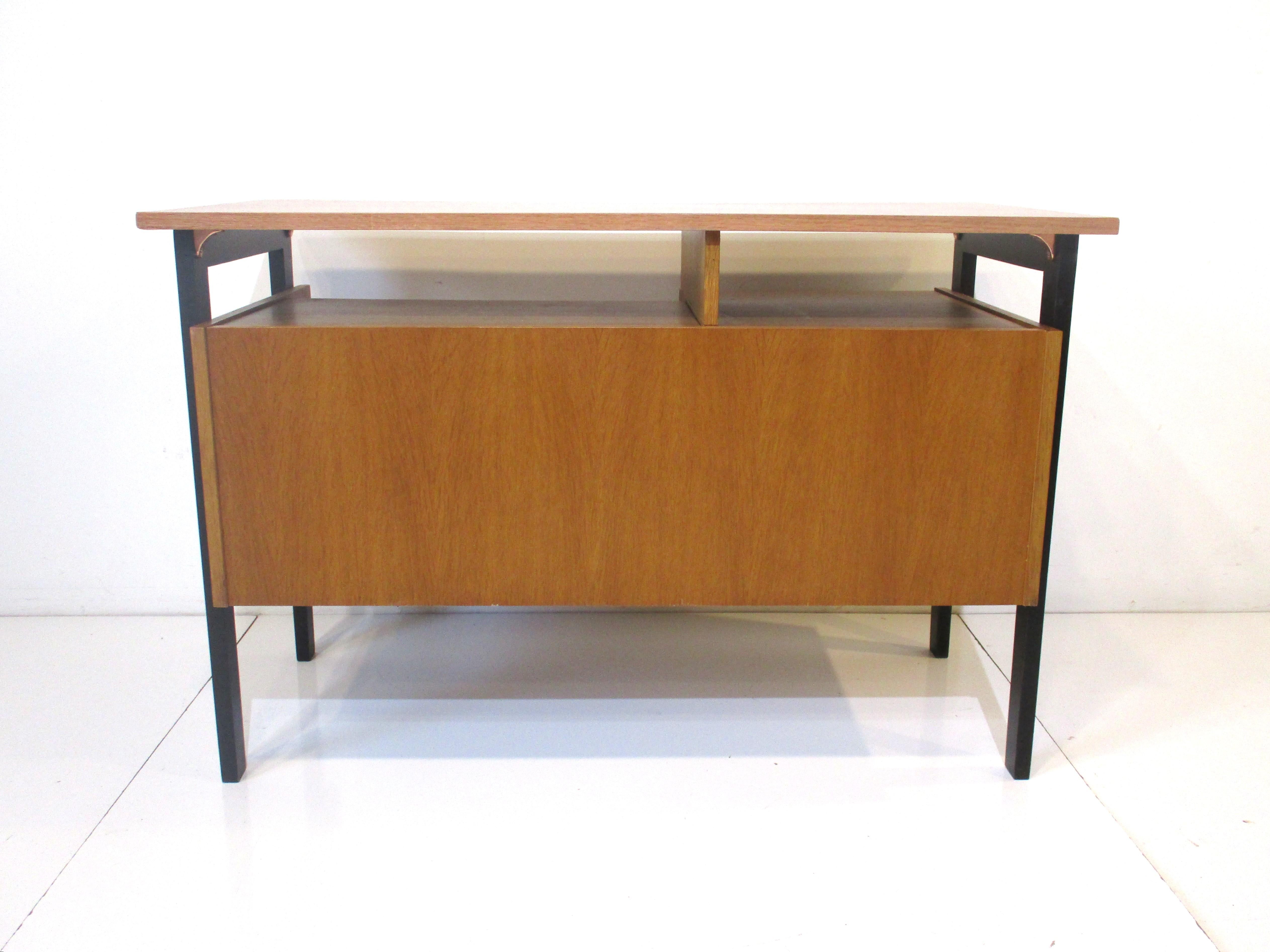 Mid Century Desk in the style of Hans Wegner Denmark  For Sale 4