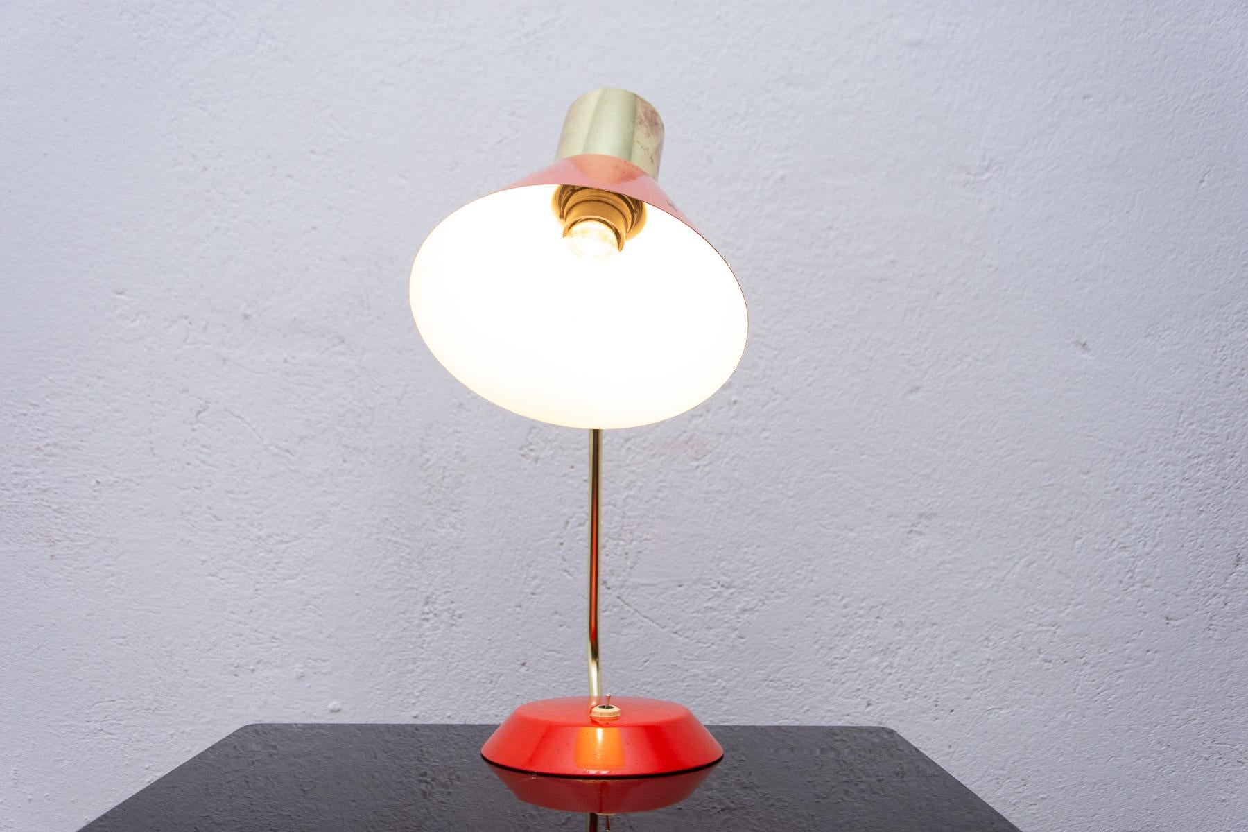 Mid Century Desk Lamp, Czechoslovakia, 1960's For Sale 7