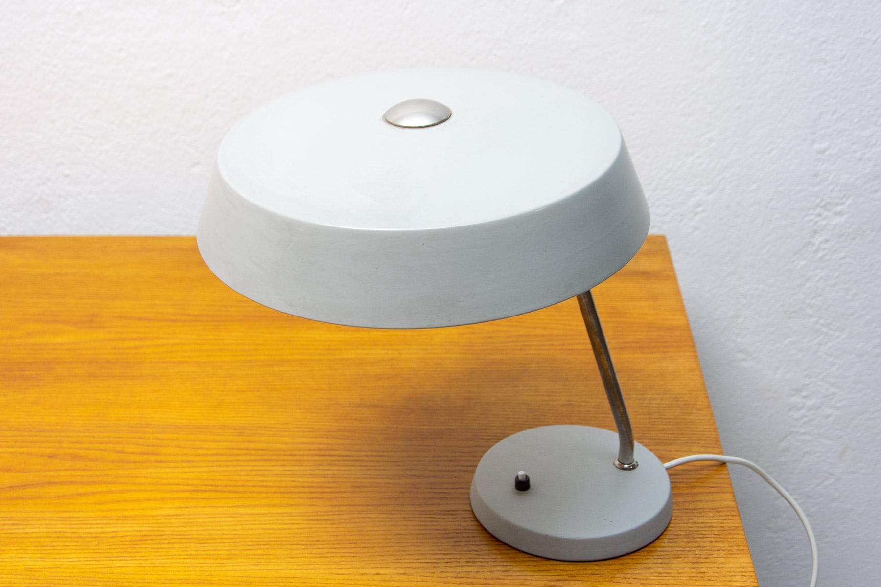 Mid century desk lamp, Czechoslovakia, 1960´s In Good Condition For Sale In Prague 8, CZ