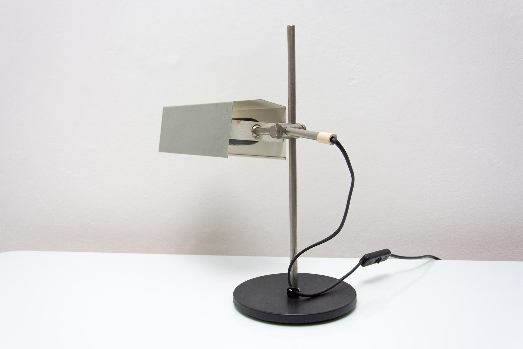 Midcentury Desk Lamp, Czechoslovakia, 1960s For Sale 1