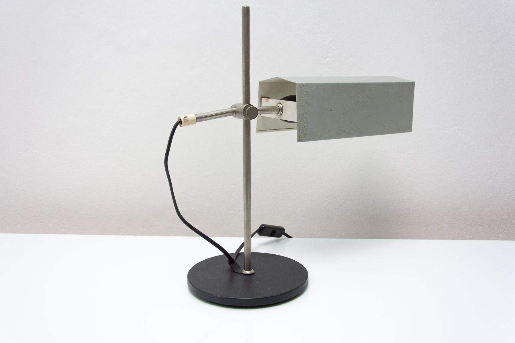 Midcentury Desk Lamp, Czechoslovakia, 1960s For Sale 3