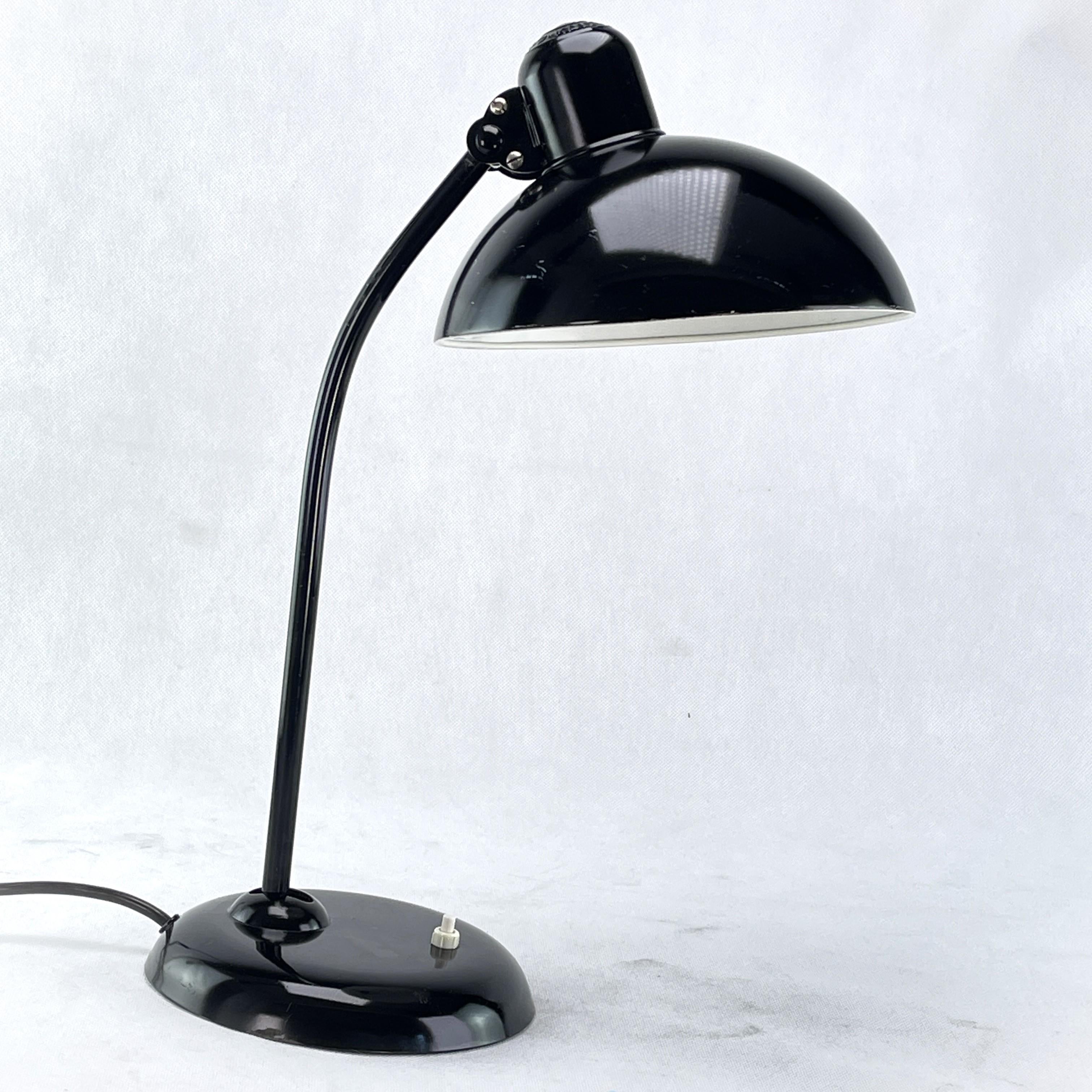 Mid Century Desk Lamp from  Kaiser Idell, Modell 6556, 1930s In Good Condition In Saarburg, RP