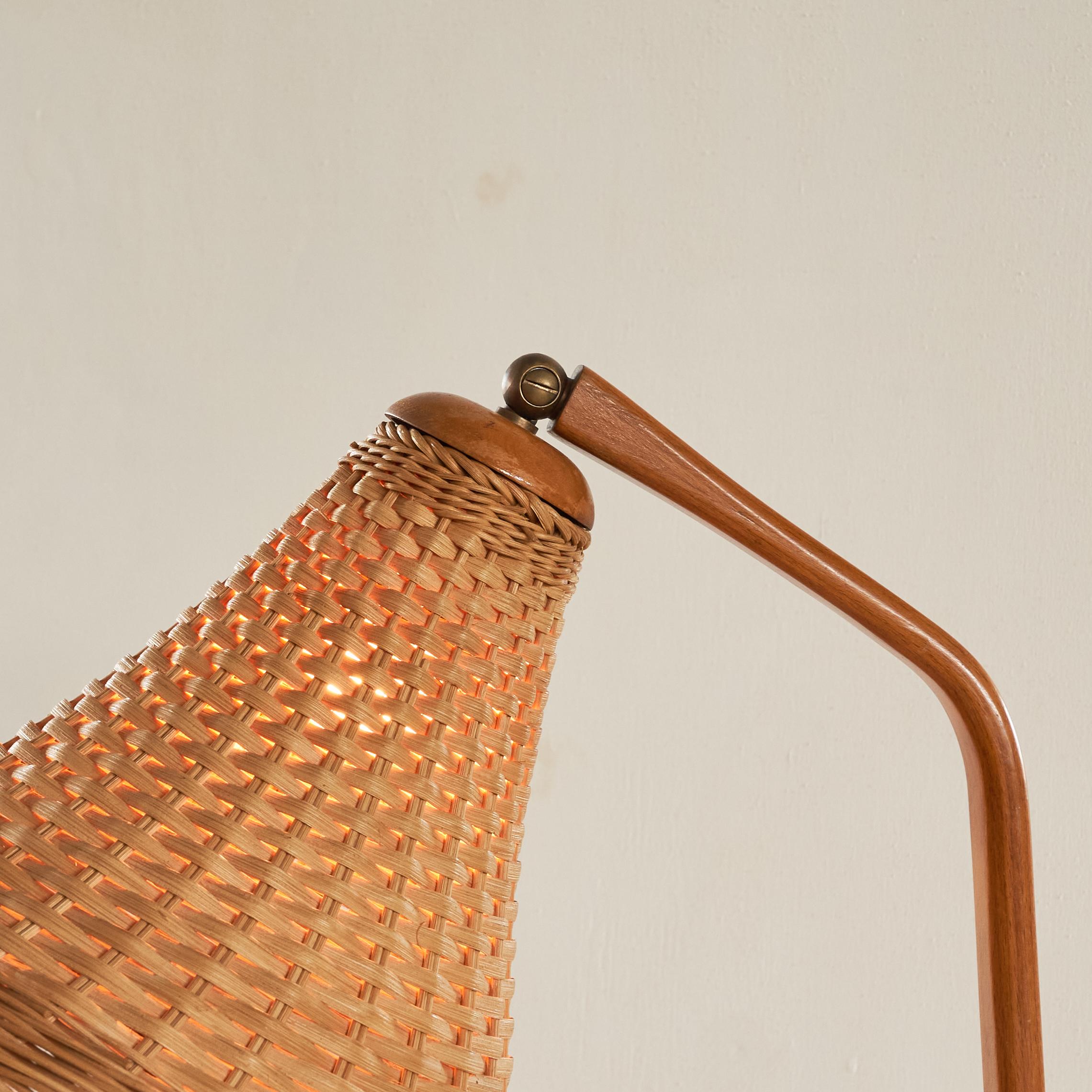 20th Century Mid Century Desk Lamp in Rattan and Wood 1960s
