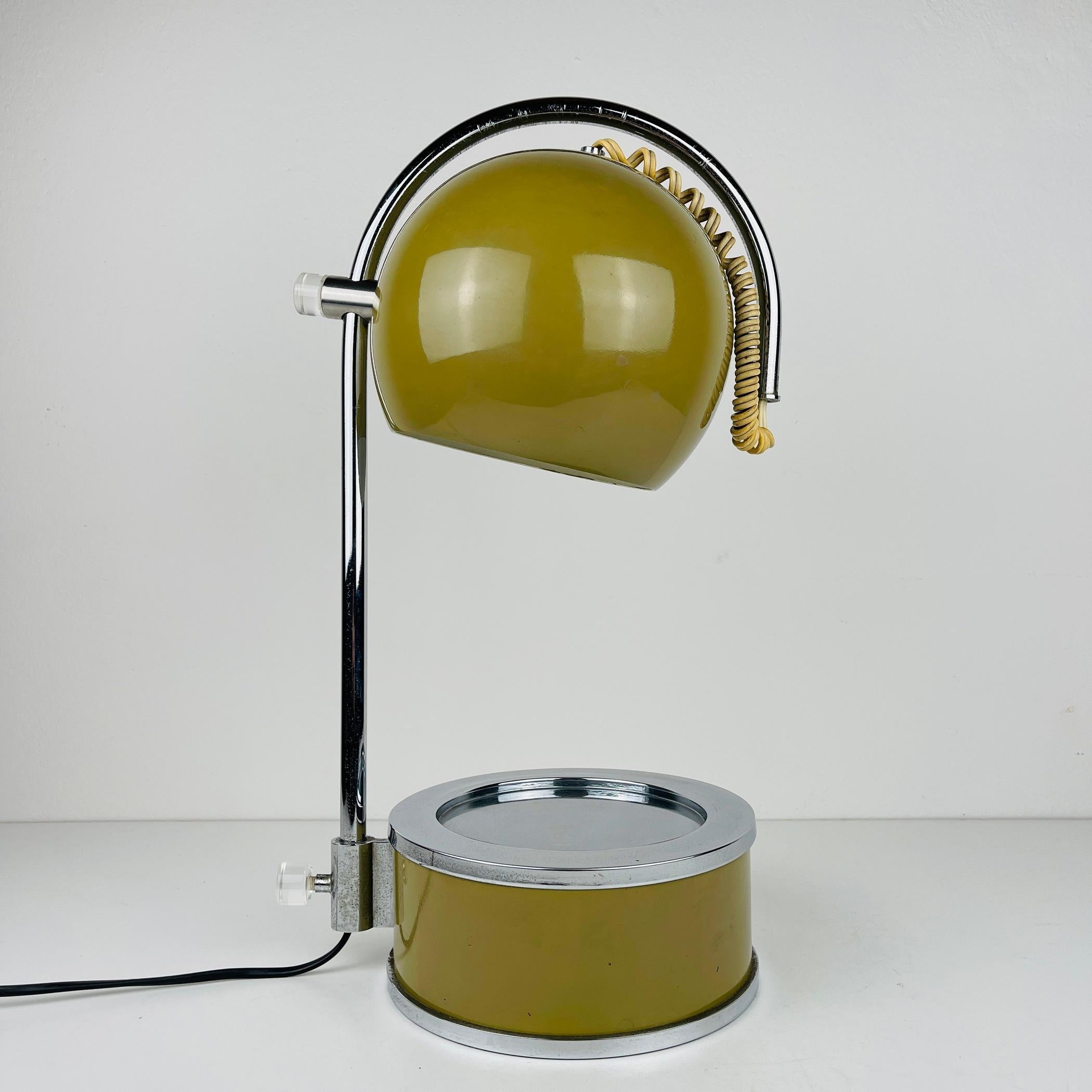 Mid-Century Modern Lampe de bureau du milieu du siècle Italie 1960  en vente