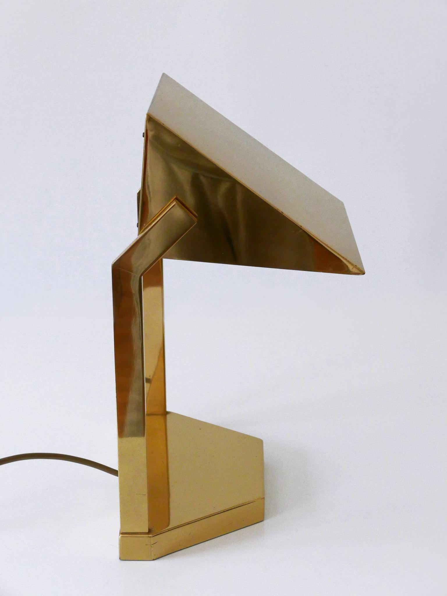 Tedesco Lampada da scrivania o da tavolo del Mid Century di Vereinigte Werkstätten Germania anni '60 in vendita