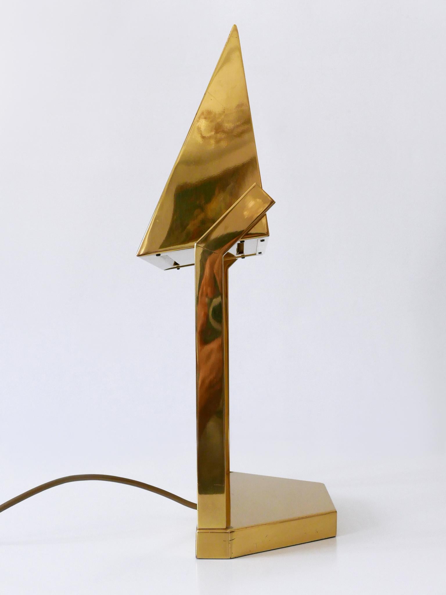 Lámpara de escritorio o sobremesa de mediados de siglo, Vereinigte Werkstätten Alemania Años 60 Latón en venta