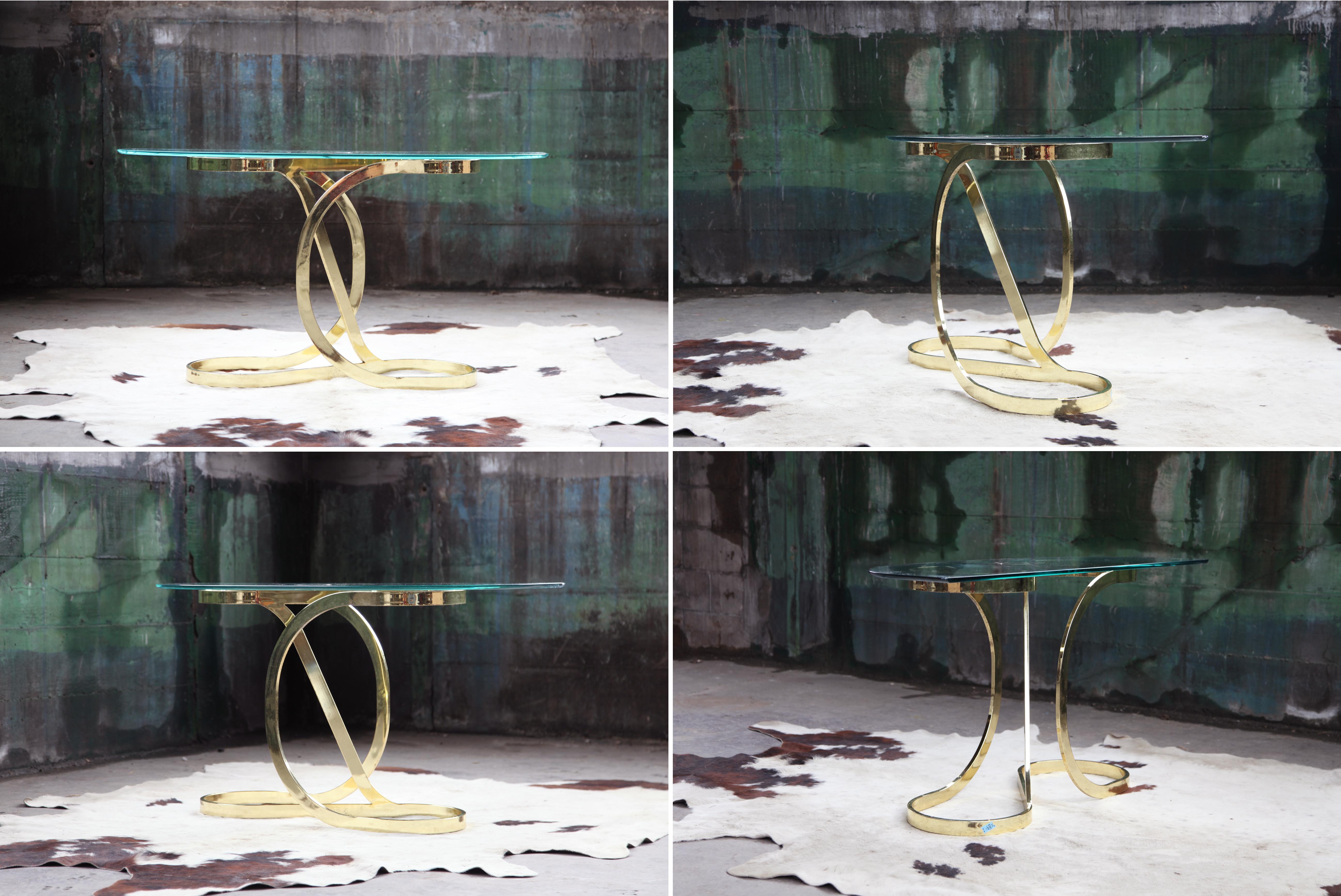 Midcentury DIA Design Institute of America Brass Ribbon Curved Console Table For Sale 4