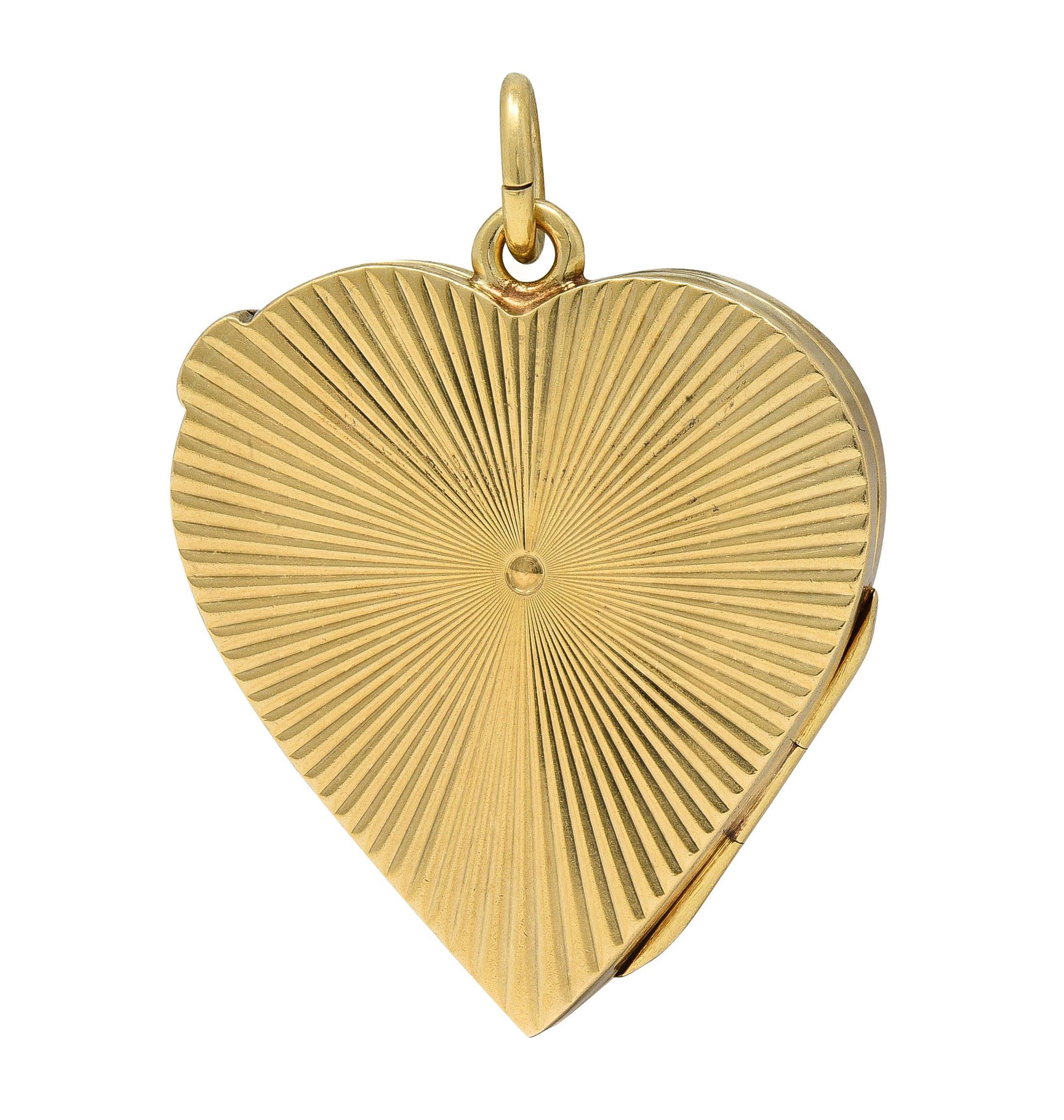 Mid-Century Diamond 14 Karat Yellow Gold Vintage Heart Locket Pendant In Good Condition For Sale In Philadelphia, PA