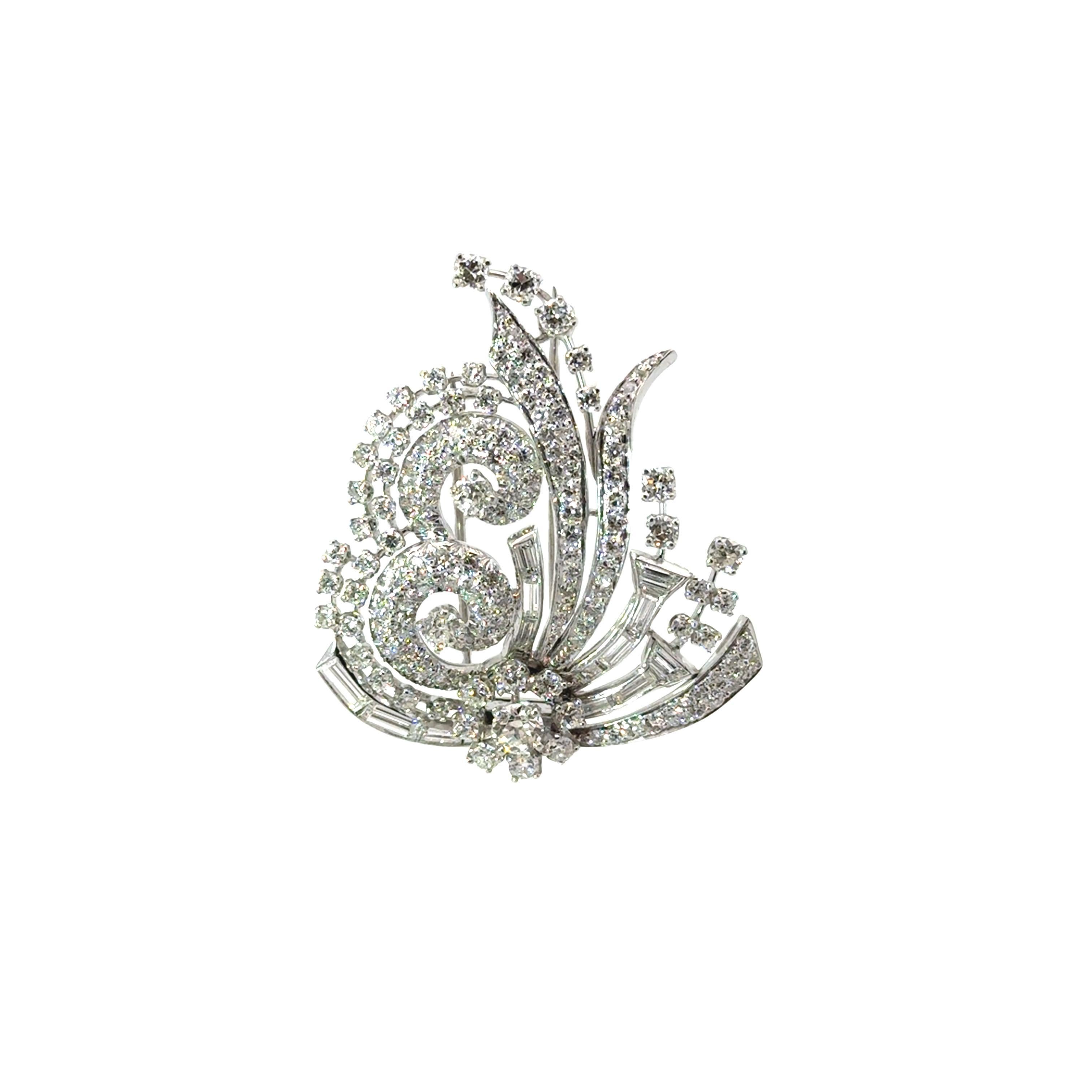 Women's Mid-Century Diamond 18k White Gold Floral Spray Double-Clip Brooch For Sale