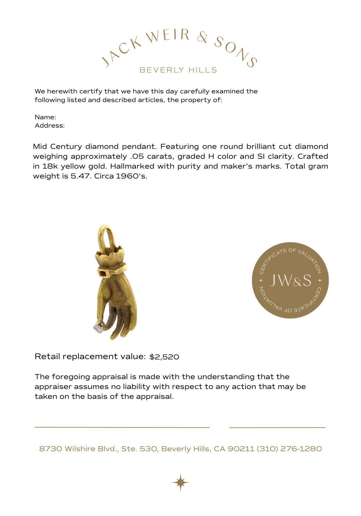 Mid Century diamond 18k yellow gold hand pendant In Good Condition For Sale In Beverly Hills, CA
