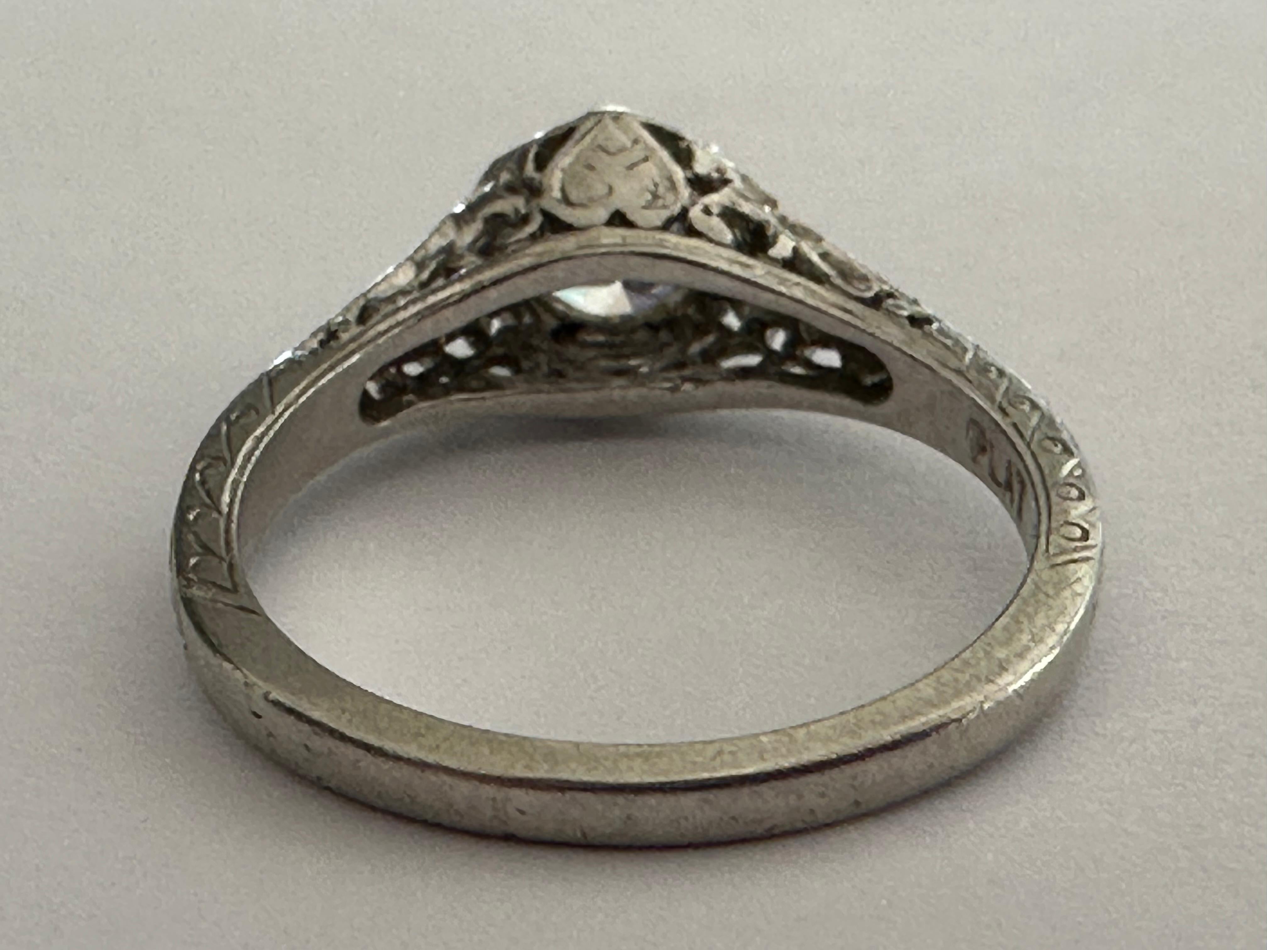 Retro Mid-Century Diamond and Filigree Ring  For Sale