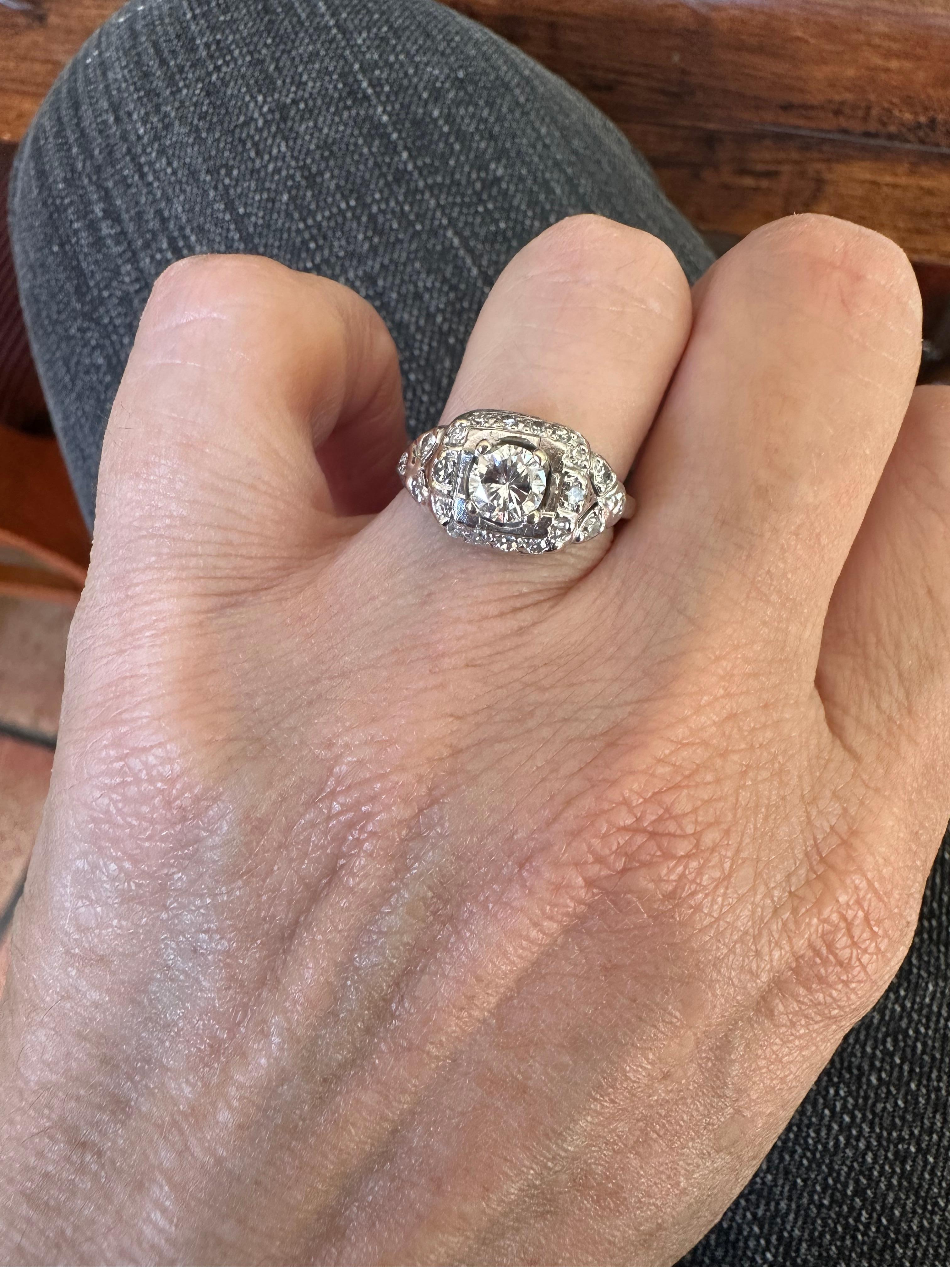 Verlobungsring aus Diamant und Platin aus der Mitte des Jahrhunderts im Angebot 2