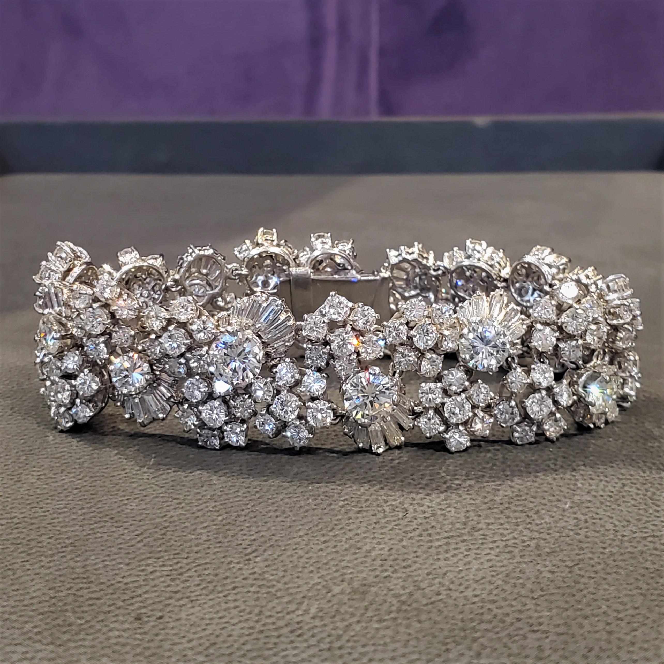 Diamantarmband aus der Mitte des Jahrhunderts im Zustand „Hervorragend“ im Angebot in New York, NY