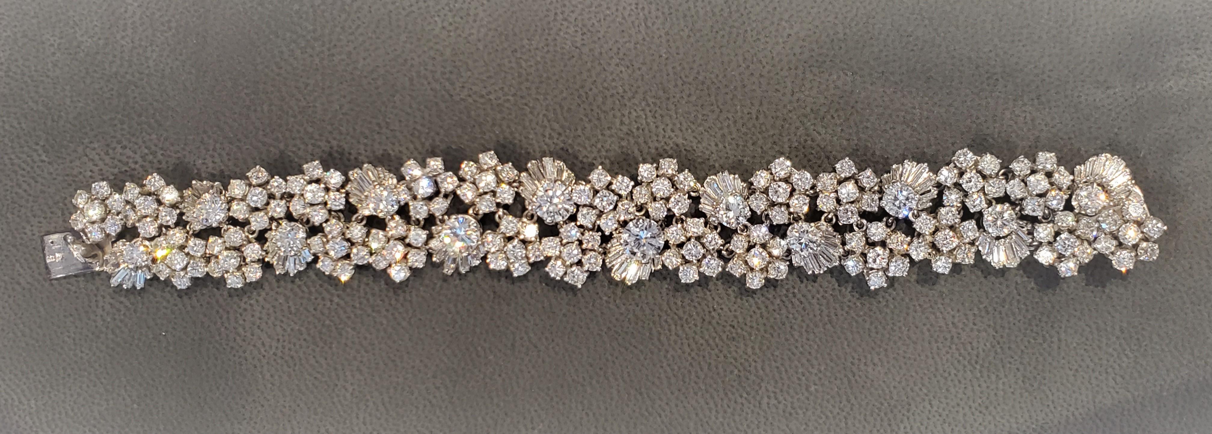 Mid Century Diamond Bracelet In Excellent Condition For Sale In New York, NY