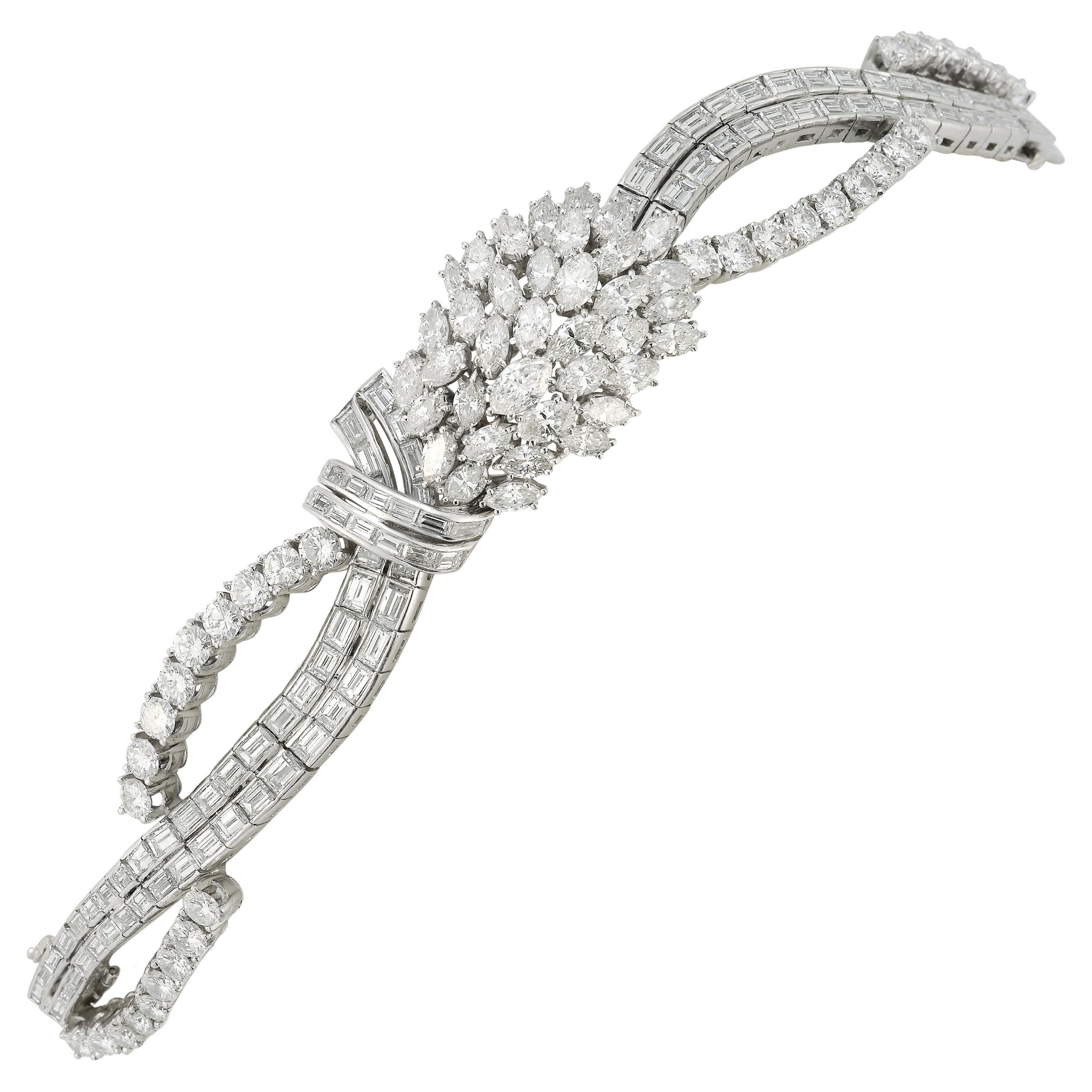 Bracelet en grappe de diamants du milieu du siècle en vente