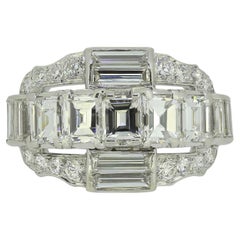 Anillo de diamantes de mediados de siglo